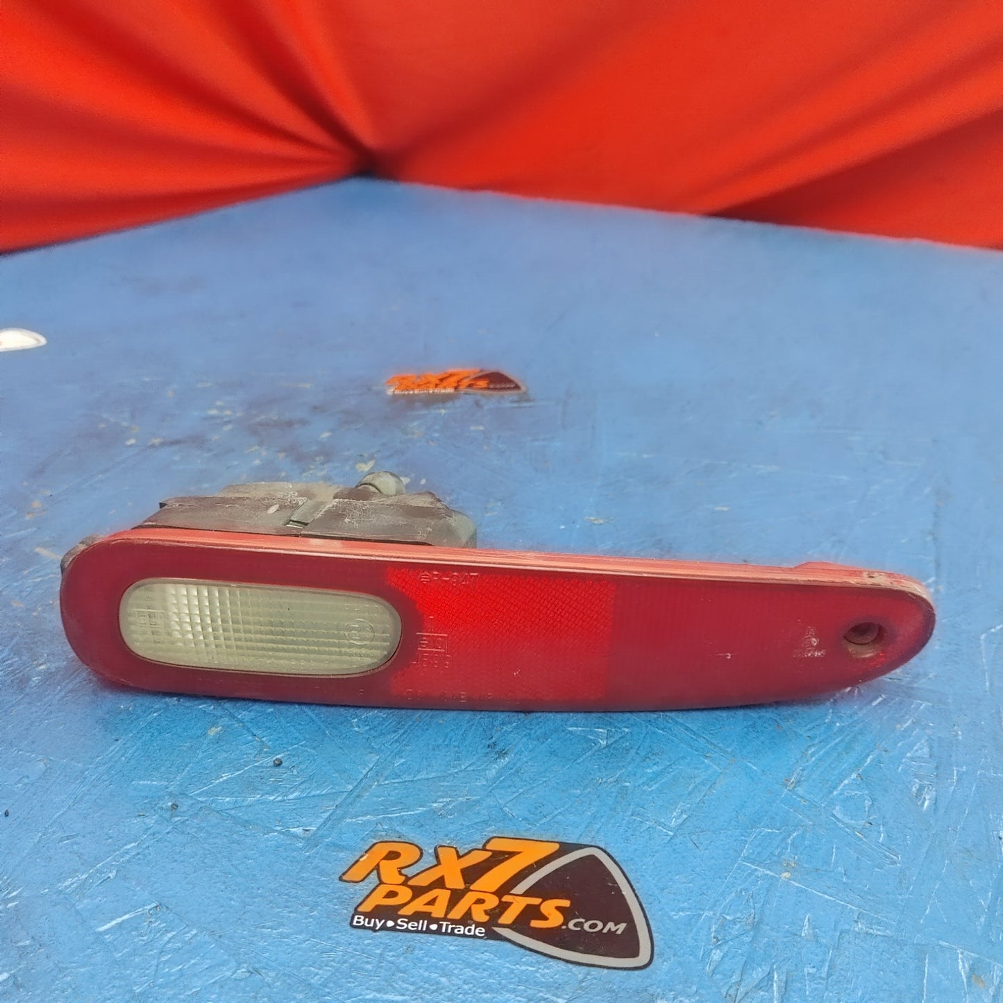 LHD, RHD Rear Right RH Bumper Mounted Marker/Reverse Light RX7 FD FD3S 93 - 02 Mazda S9B7/2