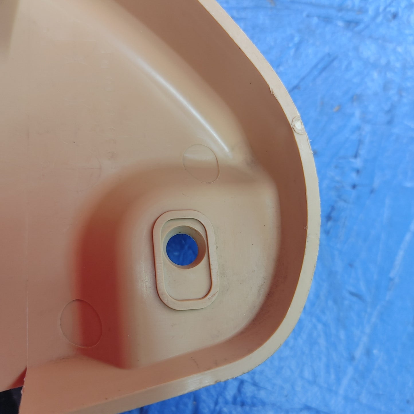 LHD Fuel Door Hatch Lever Cover FD0168 6F6 RX7 FD FD3S 93 - 95 Mazda S9B2/6