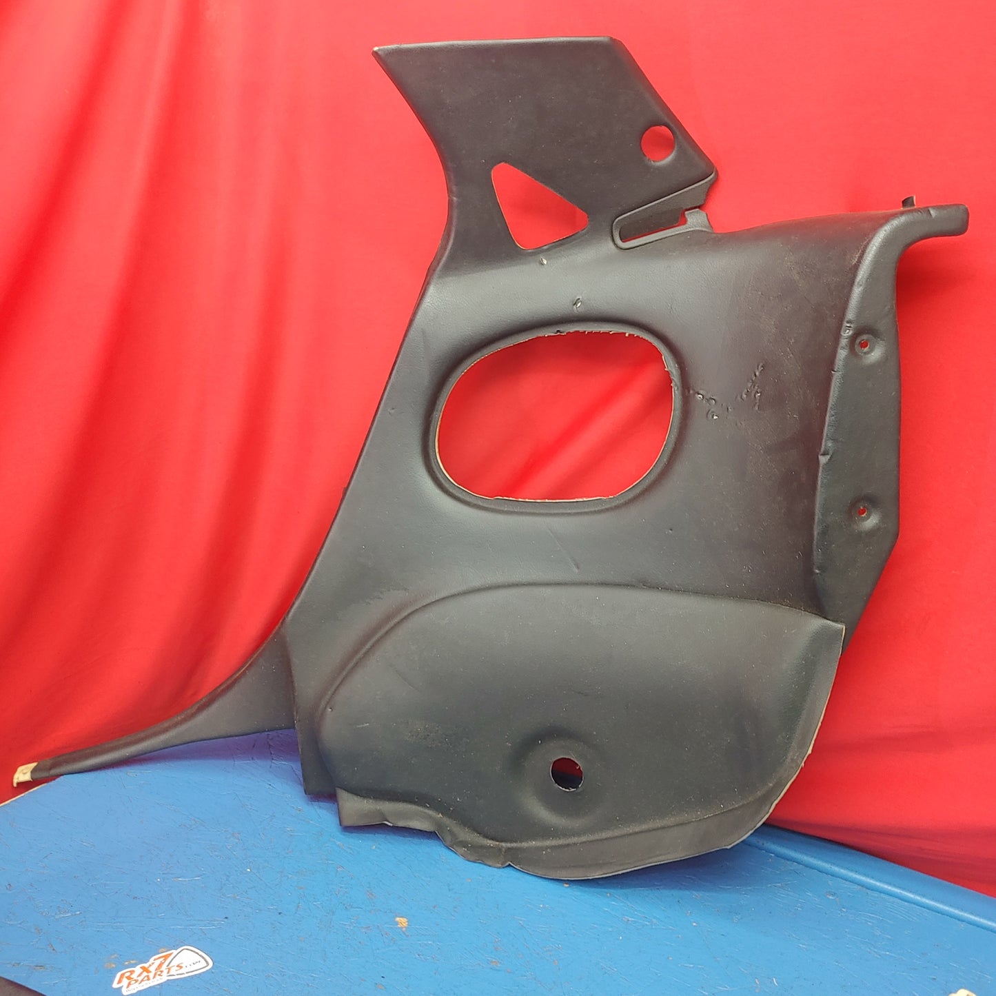LHD, RHD Black Rear Seat Quarter Plastics Pair Not For Bins RH F100-68-531 LH F100-68-561 RX7 FD FD3S 93 - 02 Mazda S4b0207