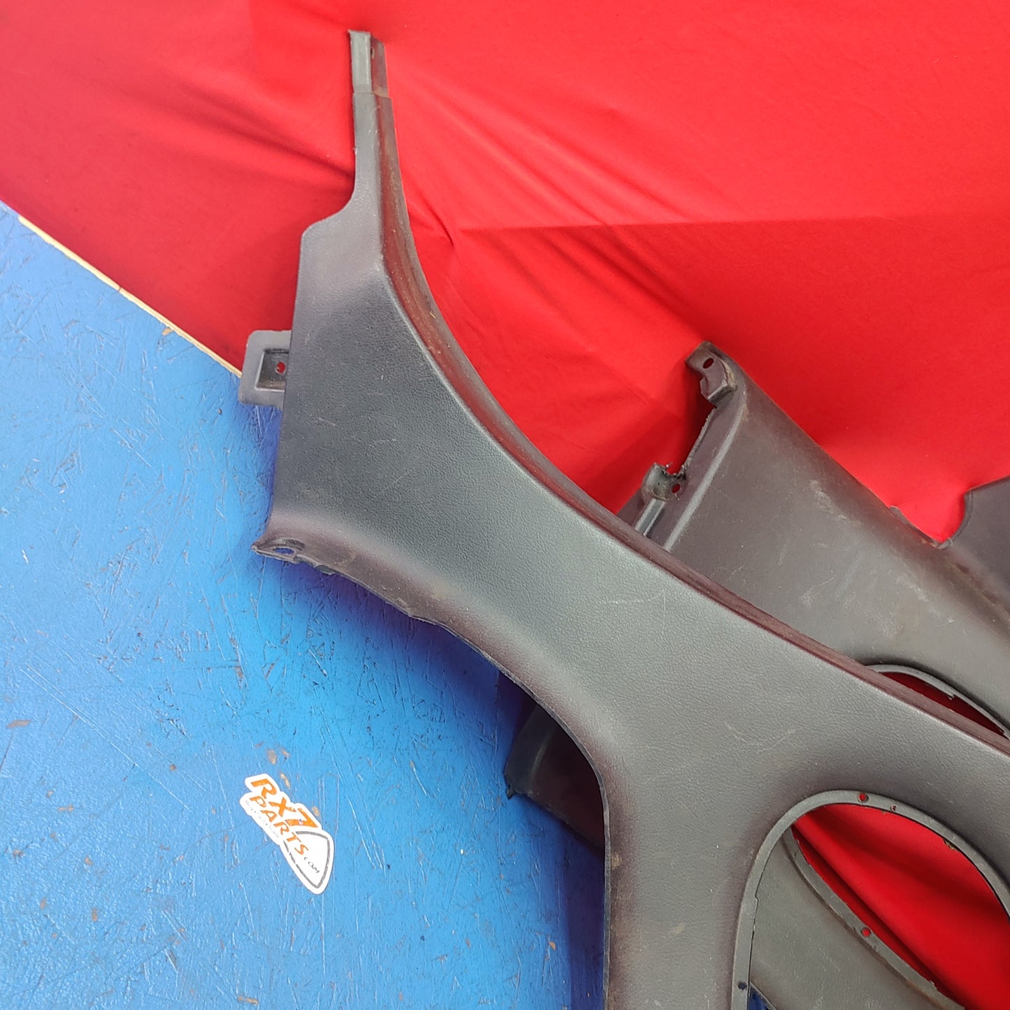 LHD, RHD Black Pair Of Rear Quarter Plastics Rear Seat Bins Cut Trimmed See Photos FD01 68 560 RX7 FD FD3S 93 - 02 Mazda s4b0209