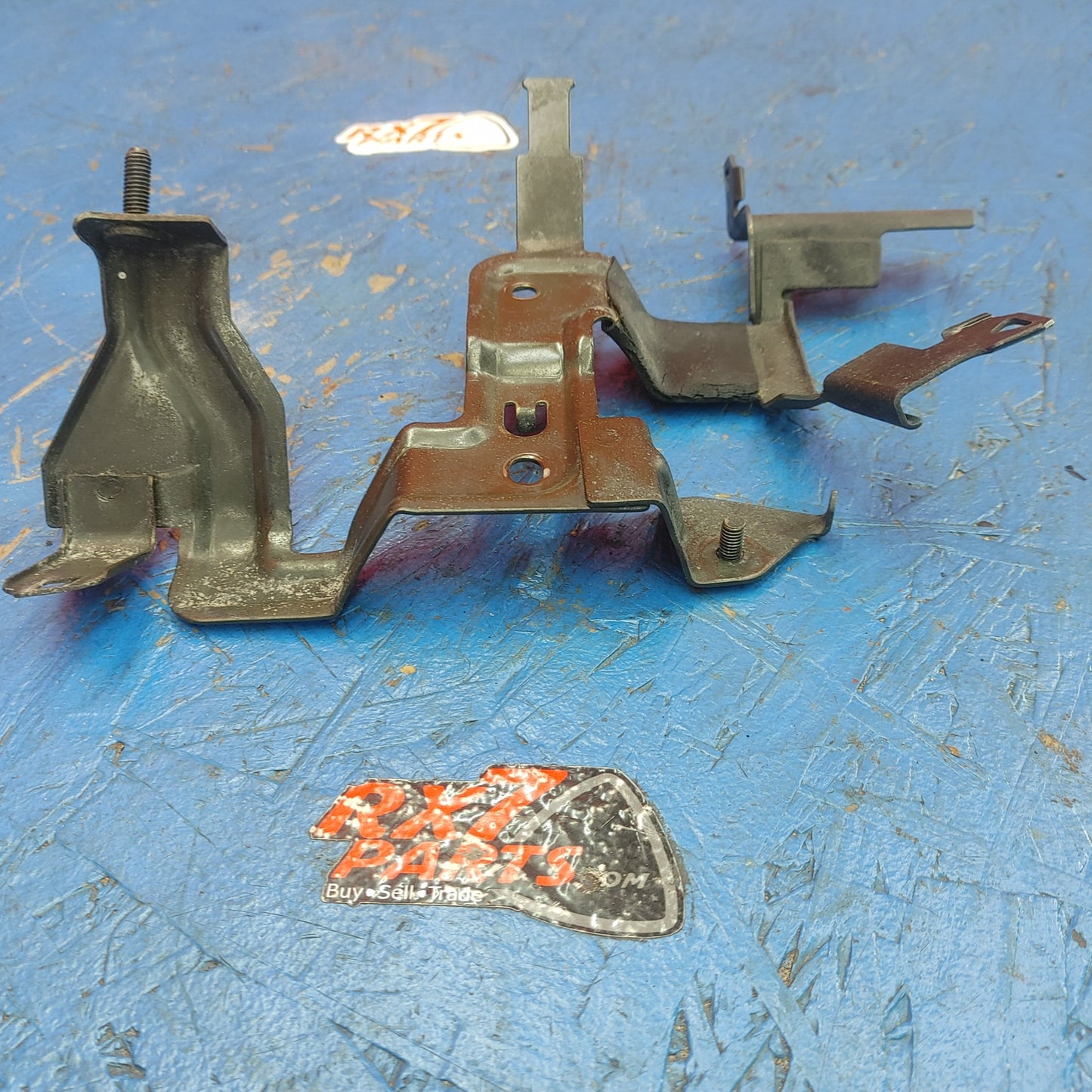 LHD, RHD Fuse Relay Box Mounting Bracket RX7 FD FD3S 93 - 02 Mazda S7B35/5