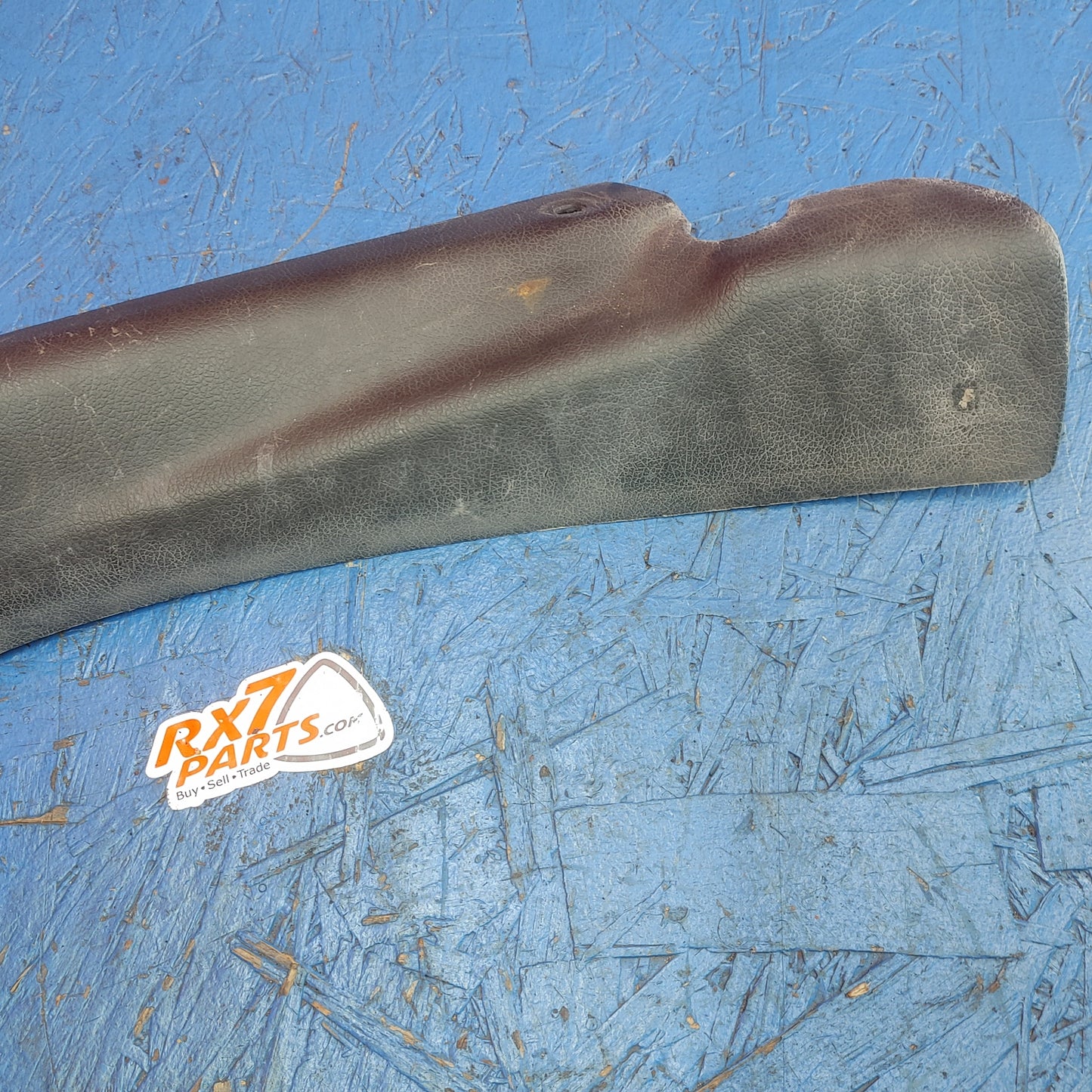 LHD Hatch Right Side Plastic Trim Piece FD01 68 951 RX7 FD FD3S 93 - 02 Mazda S4B0/265