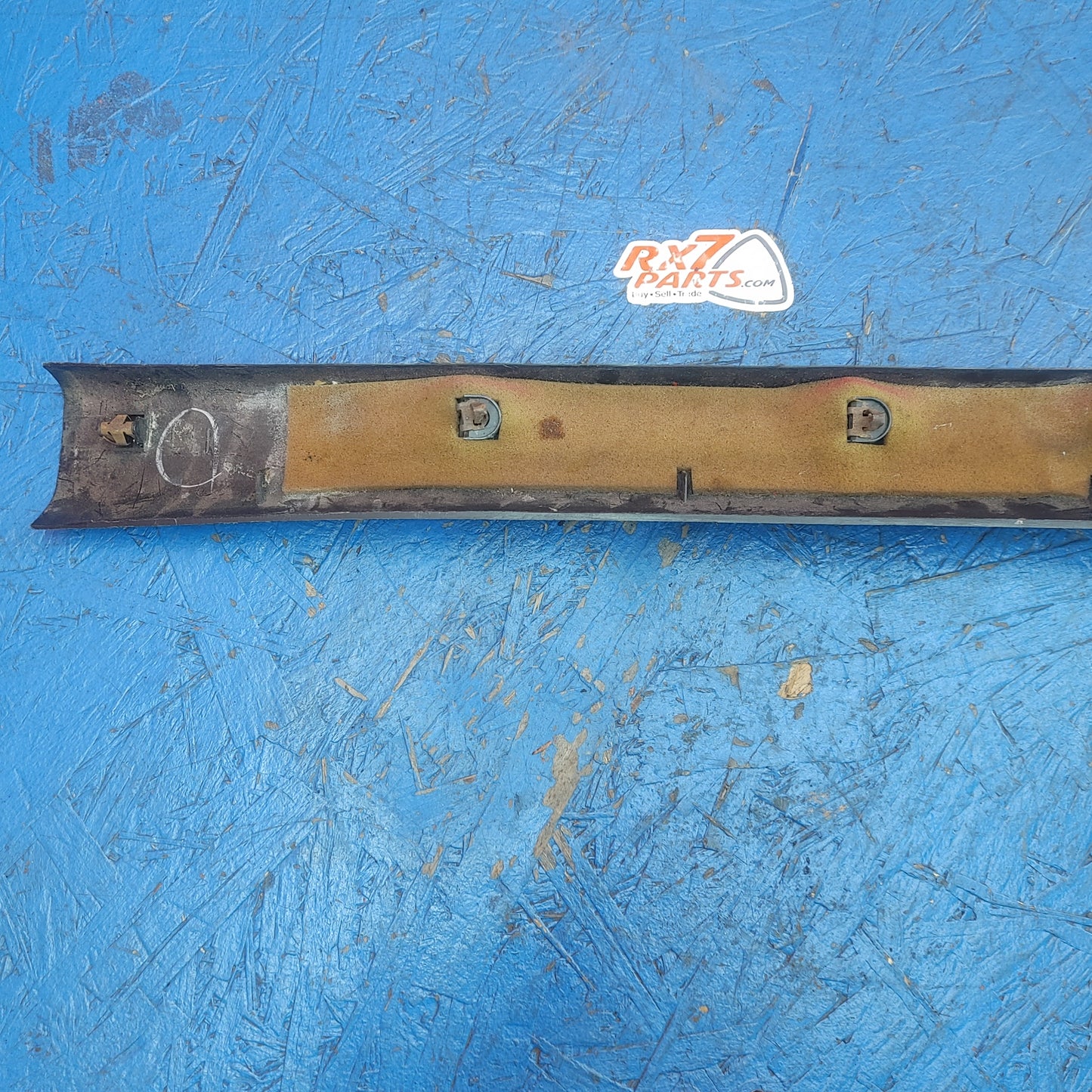 LHD, RHD Rear Hatch Liftgate Trunk Center Garnish FD01-68-931 RX7 FD FD3S 93 - 02 Mazda S4B0/272