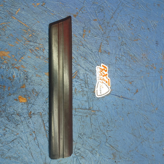 LHD S4 Exterior Front Fender Molding Left  RX7 FC FC3S 86 - 91 Mazda S7B40/7