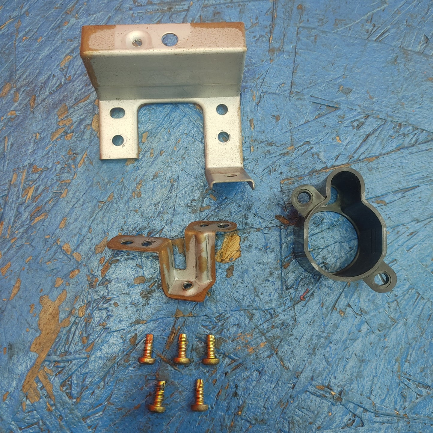 LHD Gauge Cluster Bezel Brackets, Hardware And Accessories Misc Pile RX7 FD FD3S 93 - 02 Mazda S7B40/10