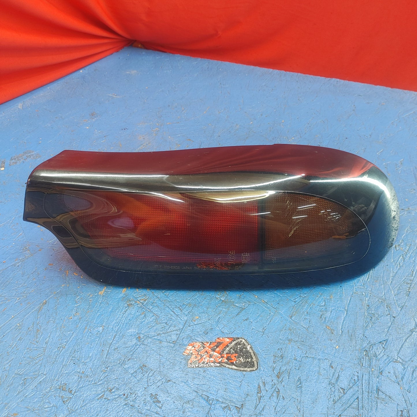 LHD, RHD Pair Tail Lights Oem Okay Condition RX7 FD FD3S 93 - 02 Mazda S7B43/10