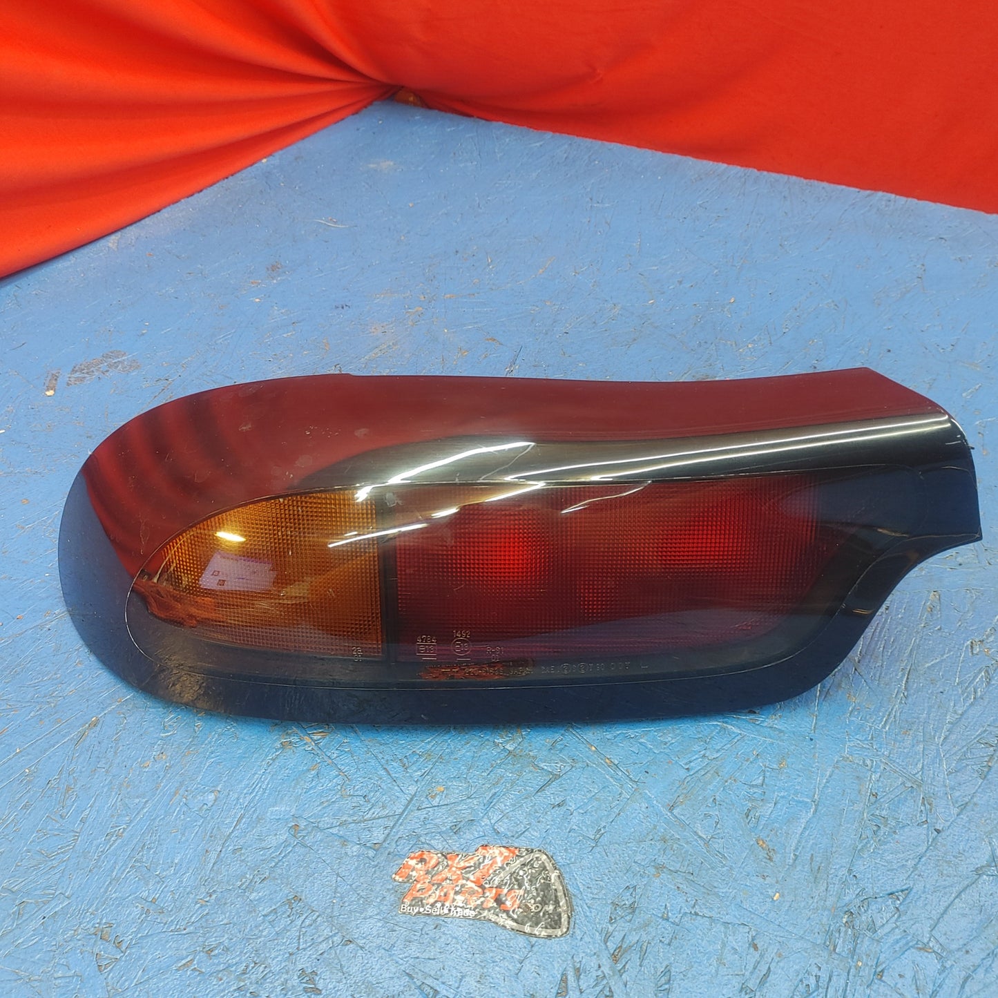 LHD, RHD Pair Tail Lights Oem Okay Condition RX7 FD FD3S 93 - 02 Mazda S7B43/10
