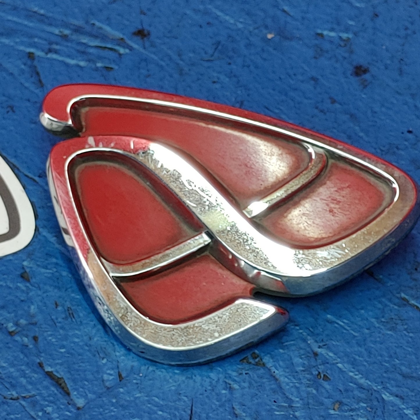 LHD, RHD Rear Efini Mascot Logo Emblem - Red F100-51-741A RX7 FD FD3S 93 - 02 Mazda S11B24/10