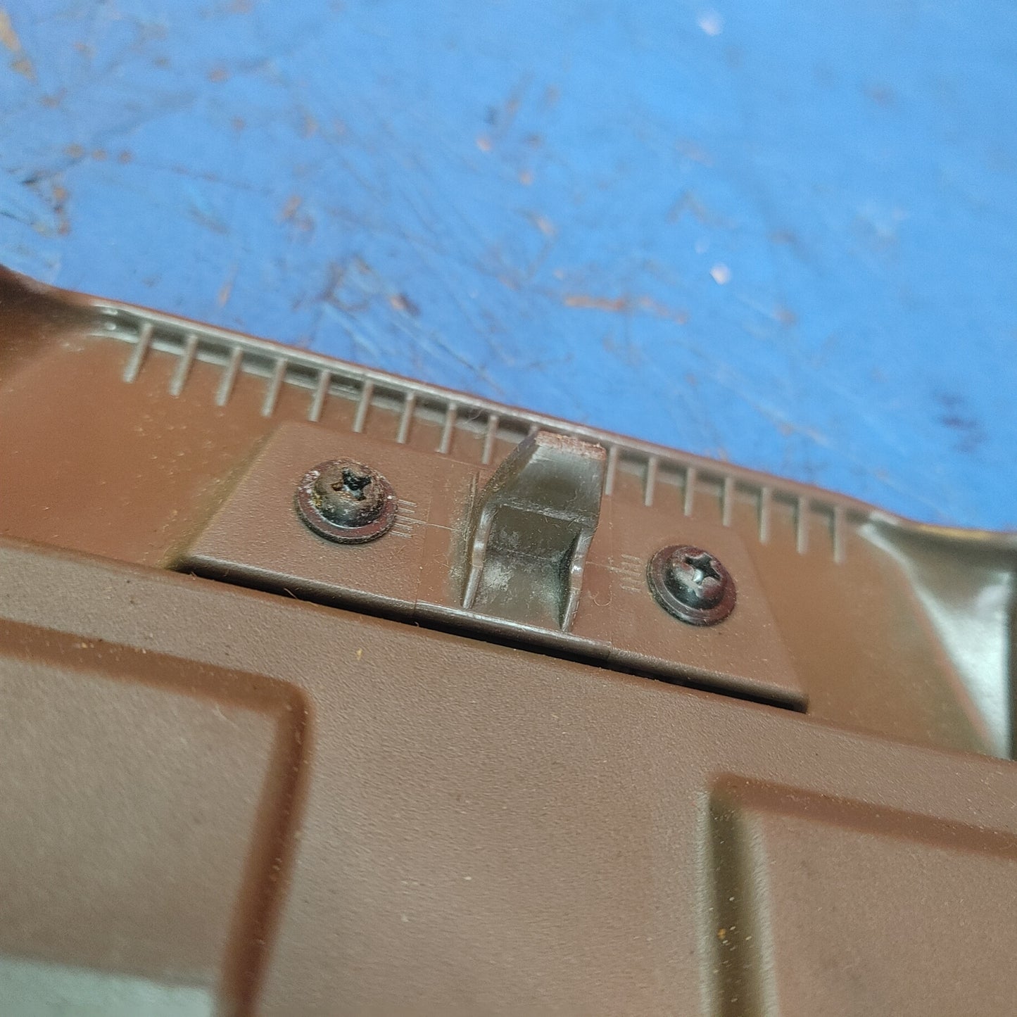 LHD, RHD Rear Seat Cubby Box Storage Bin Lid Pair RX7 FB FB3S 79 - 85 Mazda S12B14/3