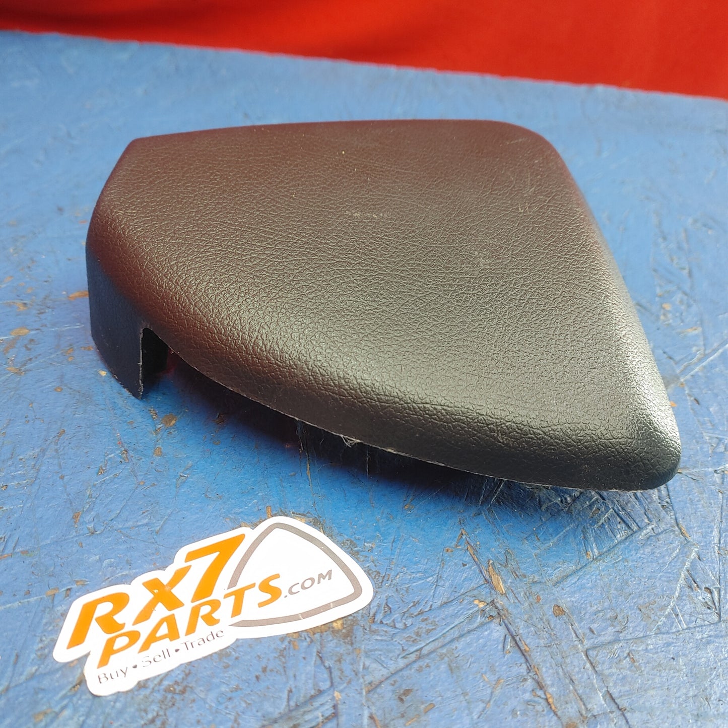 LHD, RHD Rear Strut Tower Covers FD01 68 J41 RX7 FD FD3S 93 - 02 Mazda S12B17/2