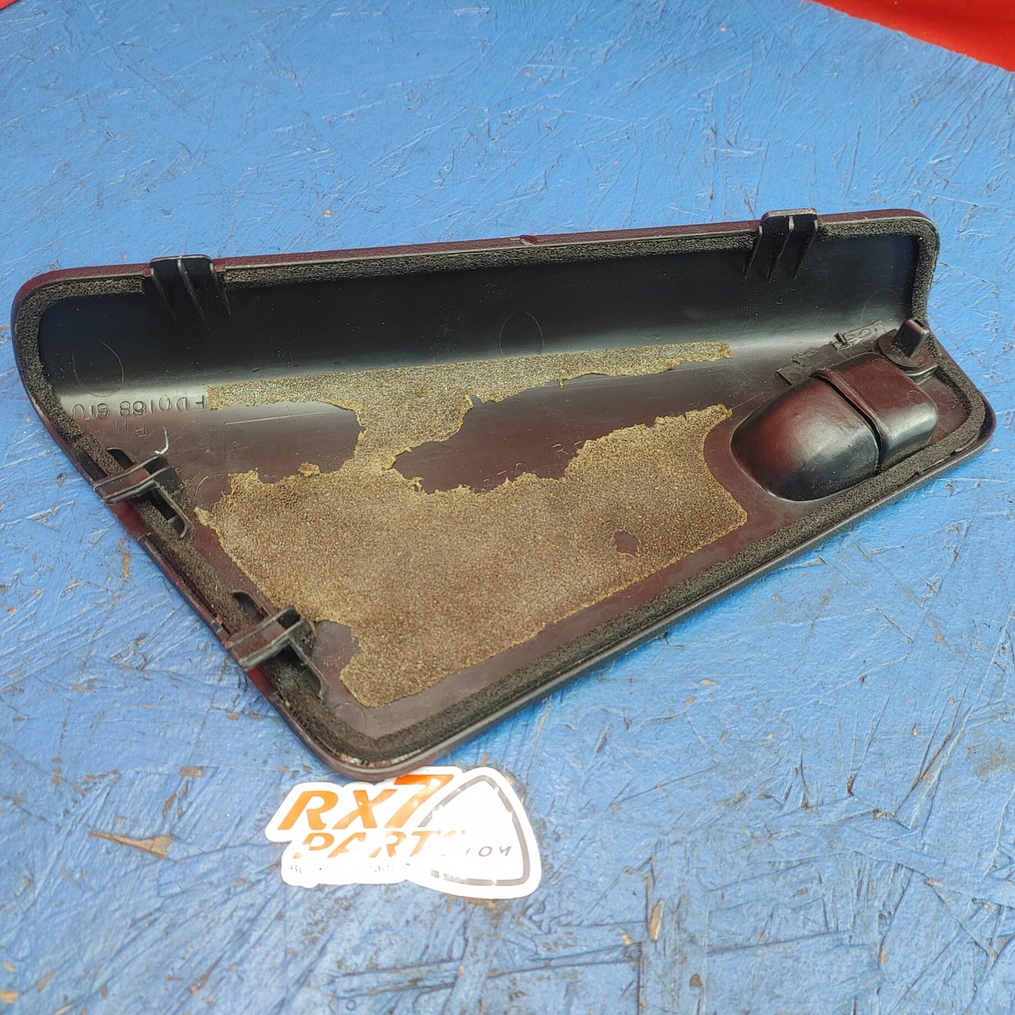 LHD, RHD Rear Hatch Jack Cover Pair FD01-68-8T0 FD01-68-8V0 RX7 FD FD3S 93 - 02 Mazda S12B17/3