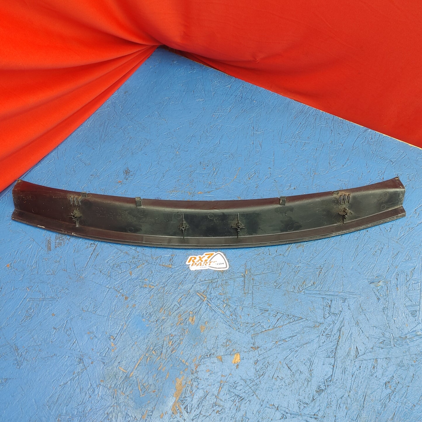 LHD, RHD Rear Center Light Trim FD01-51-58Y RX7 FD FD3S 93 - 02 Mazda S12B17/5