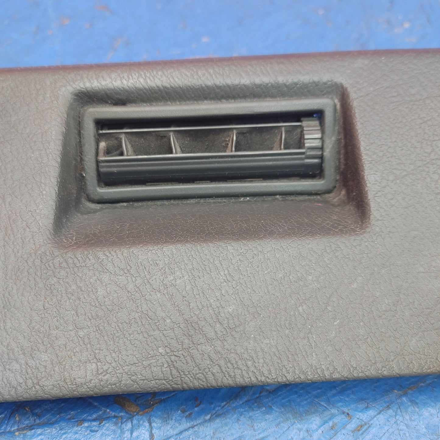 LHD, RHD Lower Dash Trim Grille RX7 FC FC3S 86 - 91 Mazda S12B3/1