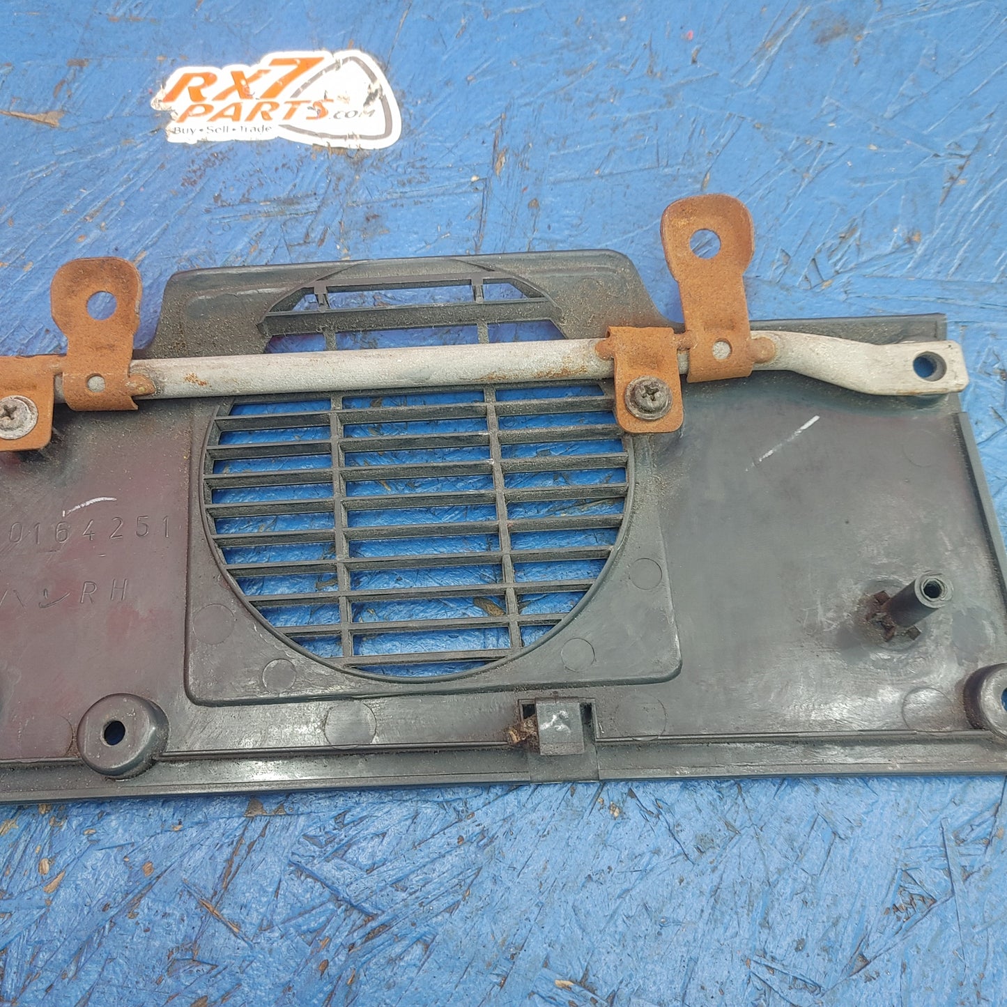 LHD, RHD Lower Dash Trim Grille RX7 FC FC3S 86 - 91 Mazda S12B3/1