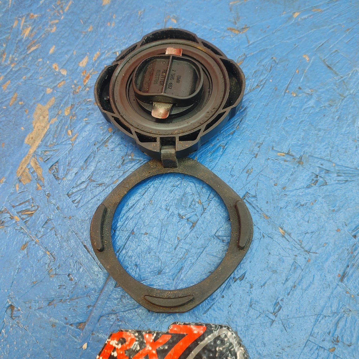 LHD, RHD Bmw Castrol Engine Oil Filler Cap S12B5/2