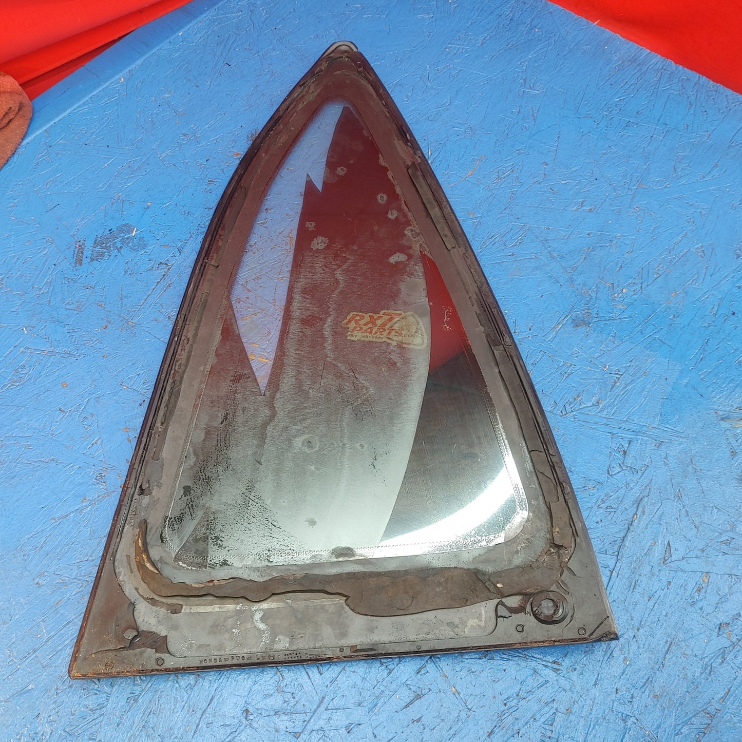 01-06 Honda Integra Driver Side Rear Quarter Glass S12B6/1