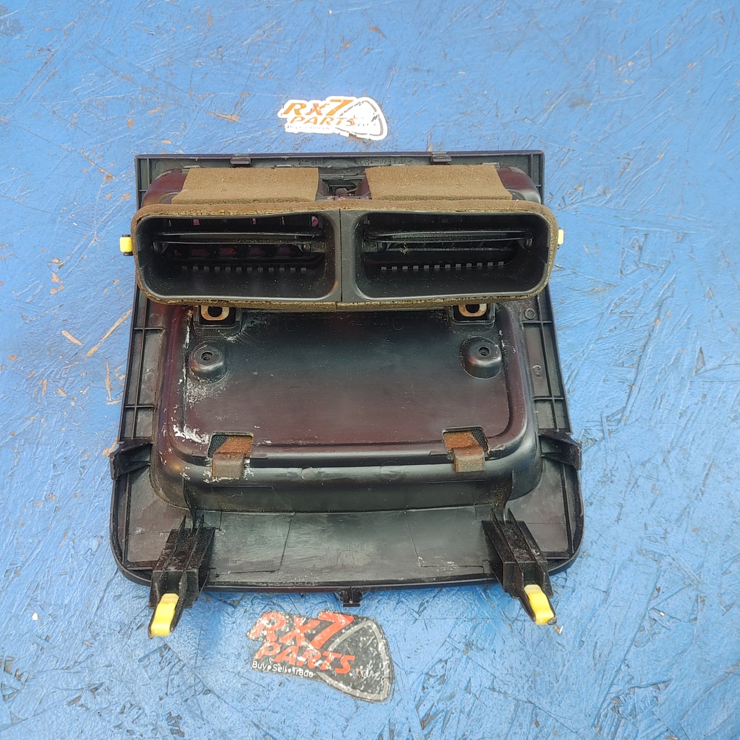 LHD, RHD Lexus Is300 Dash Center Console A/C Vent Black Tray S12B9/4