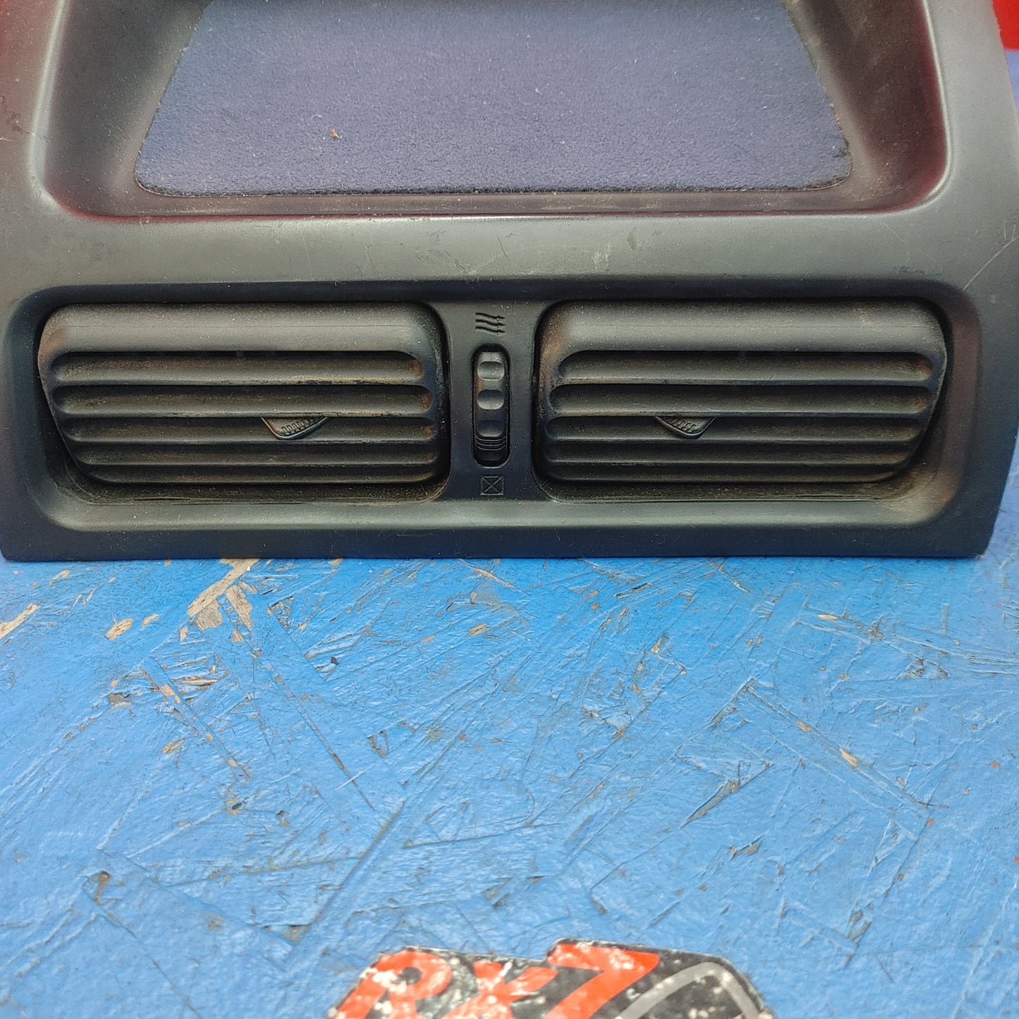 LHD, RHD Lexus Is300 Dash Center Console A/C Vent Black Tray S12B9/4