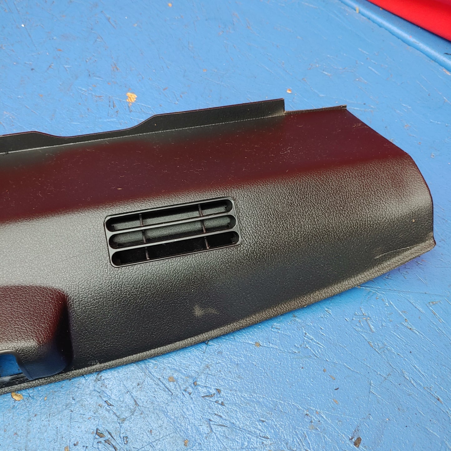 LHD, RHD Rear Hatch Center Trunk Garnish FD01-68-89X RX7 FD FD3S 93 - 02 Mazda S4B0/196
