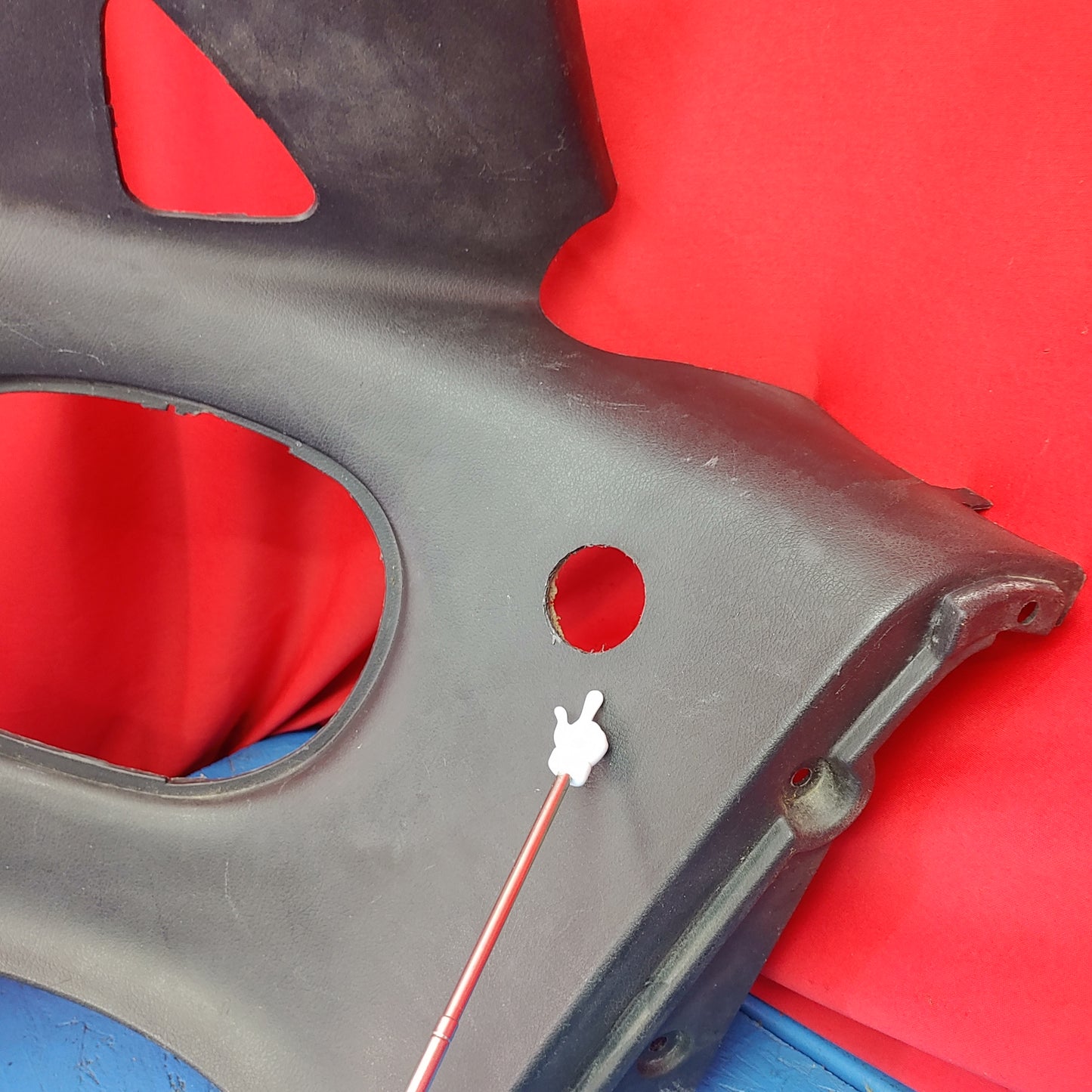 LHD, RHD Black Rear Quarter Plastic Rear Seat Bin Damaged See Photos FD01 68 560 RX7 FD FD3S 93 - 02 Mazda S4B0214b
