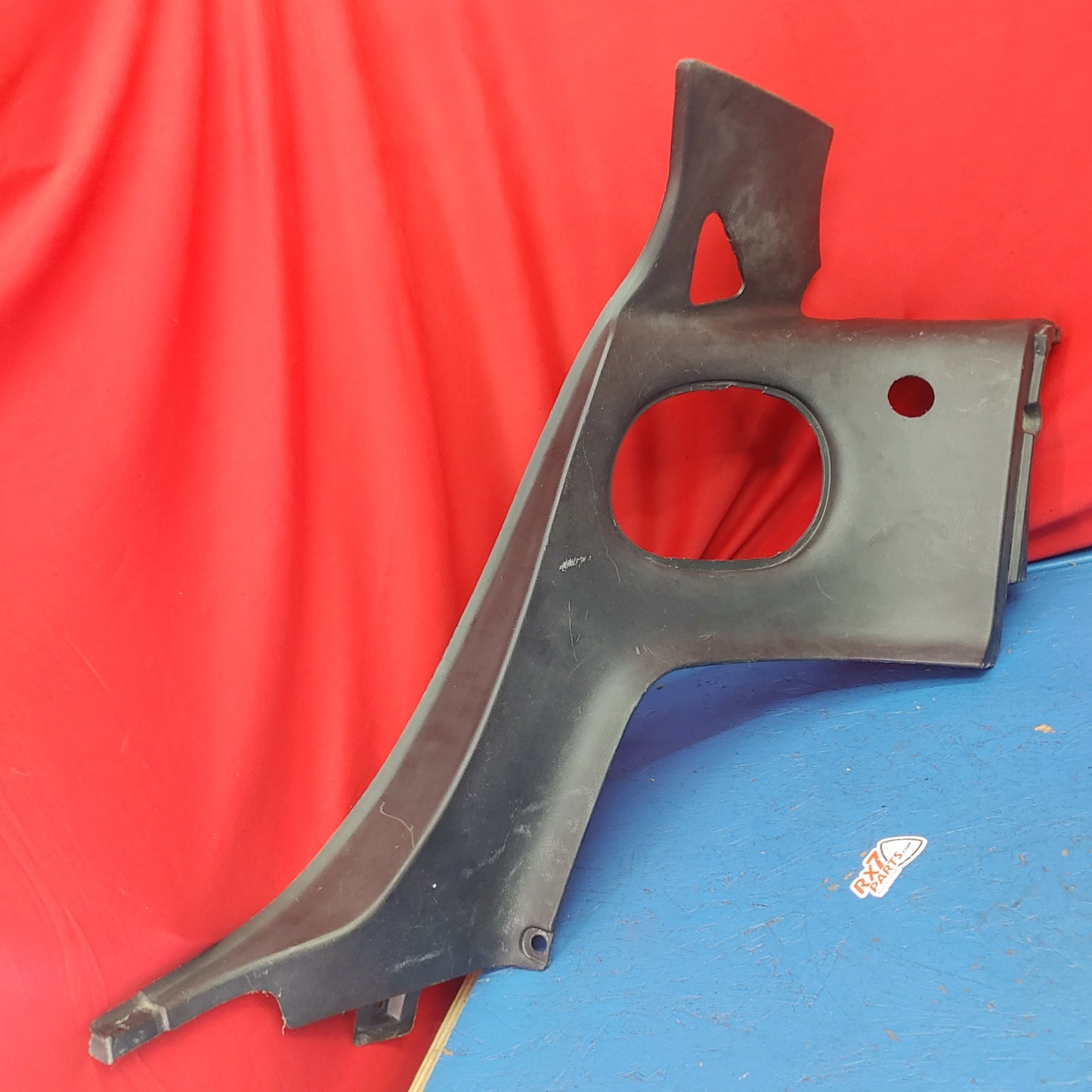 LHD, RHD Black Rear Quarter Plastic Rear Seat Bin Damaged See Photos FD01 68 560 RX7 FD FD3S 93 - 02 Mazda S4B0214b