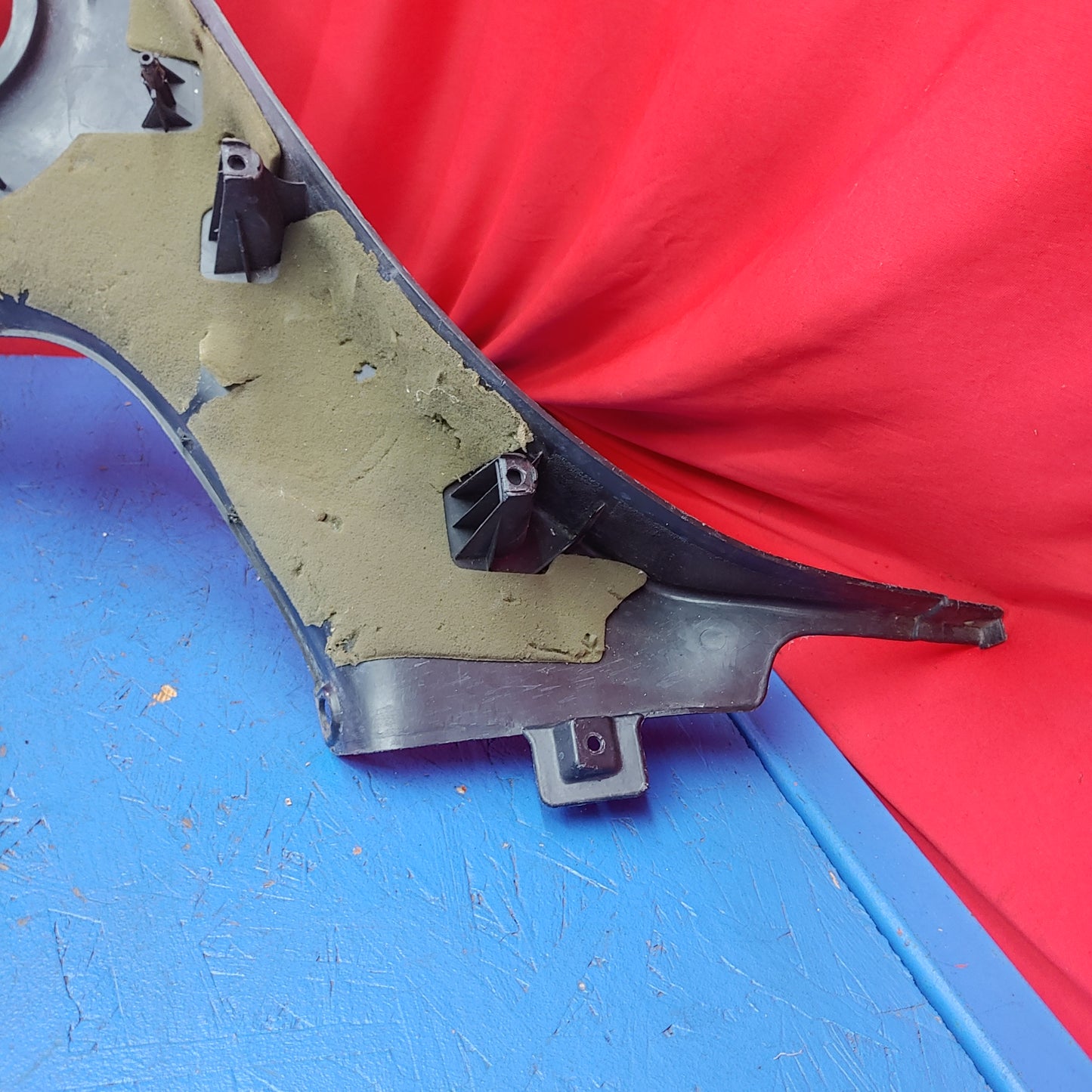 LHD, RHD Black Rear Quarter Plastic Rear Seat Bin Damaged See Photos FD01 68 560 RX7 FD FD3S 93 - 02 Mazda S4B0214b