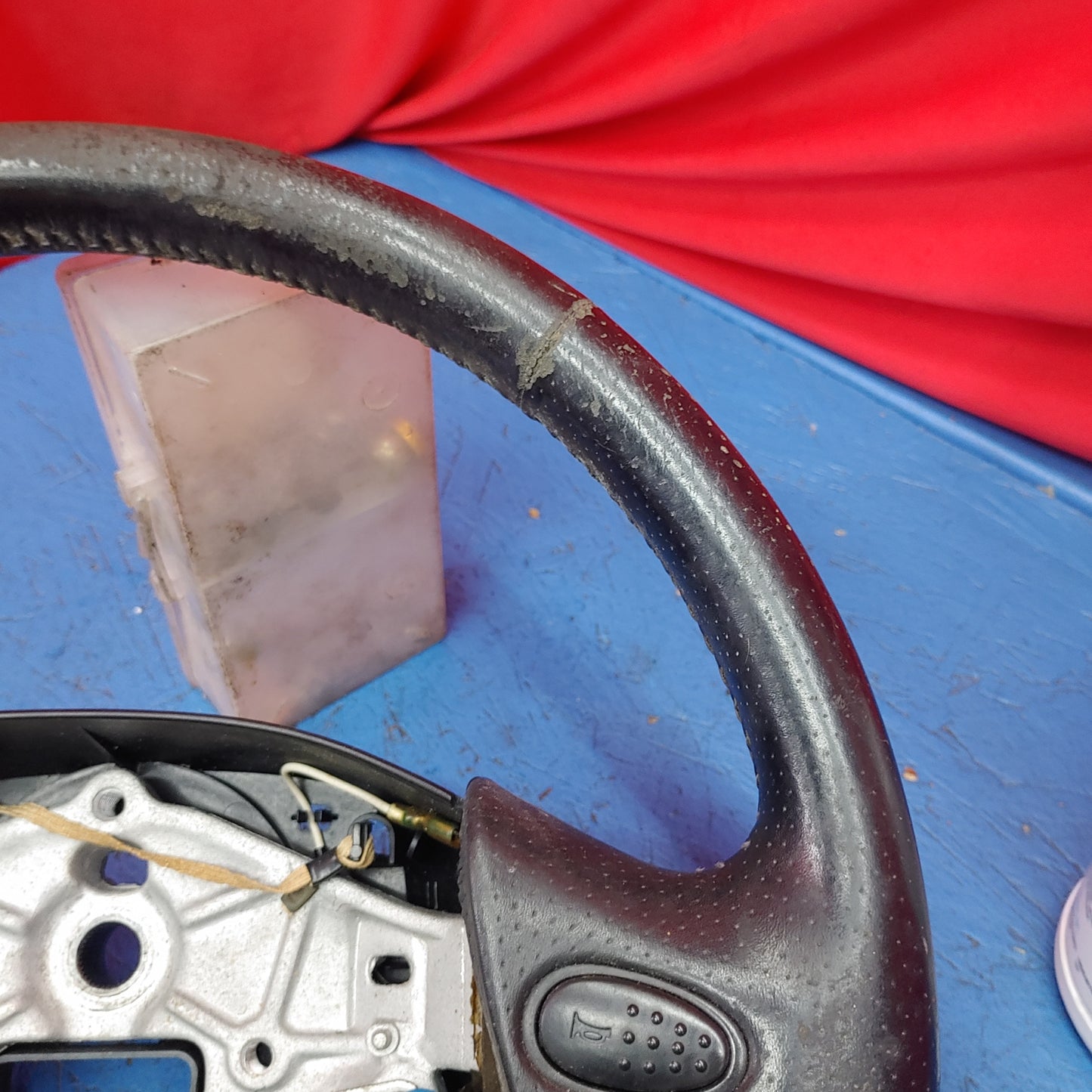 LHD, RHD Oem Steering Wheel Rough Shape With Cruise Control Button RX7 FD FD3S 93 - 02 Mazda S4B0/252