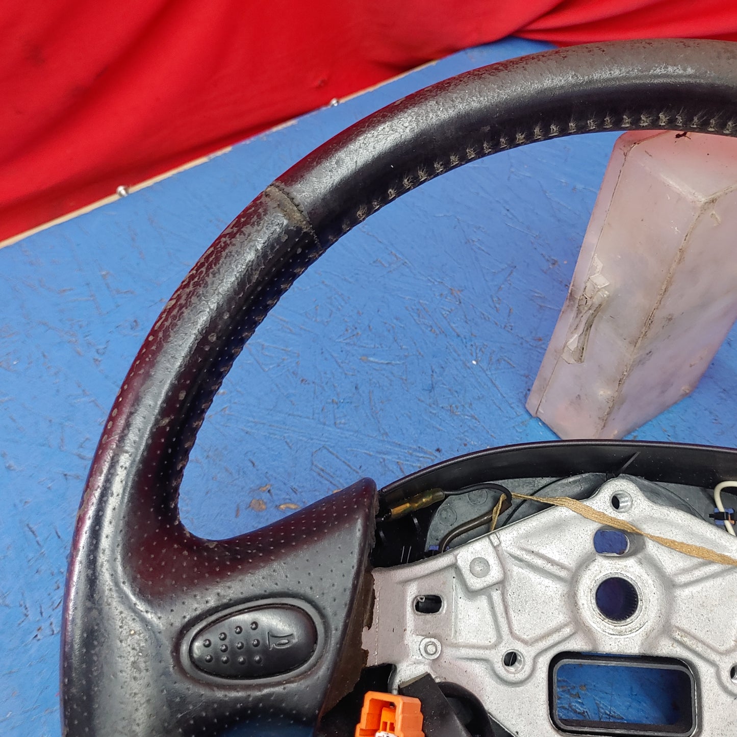 LHD, RHD Oem Steering Wheel Rough Shape With Cruise Control Button RX7 FD FD3S 93 - 02 Mazda S4B0/252