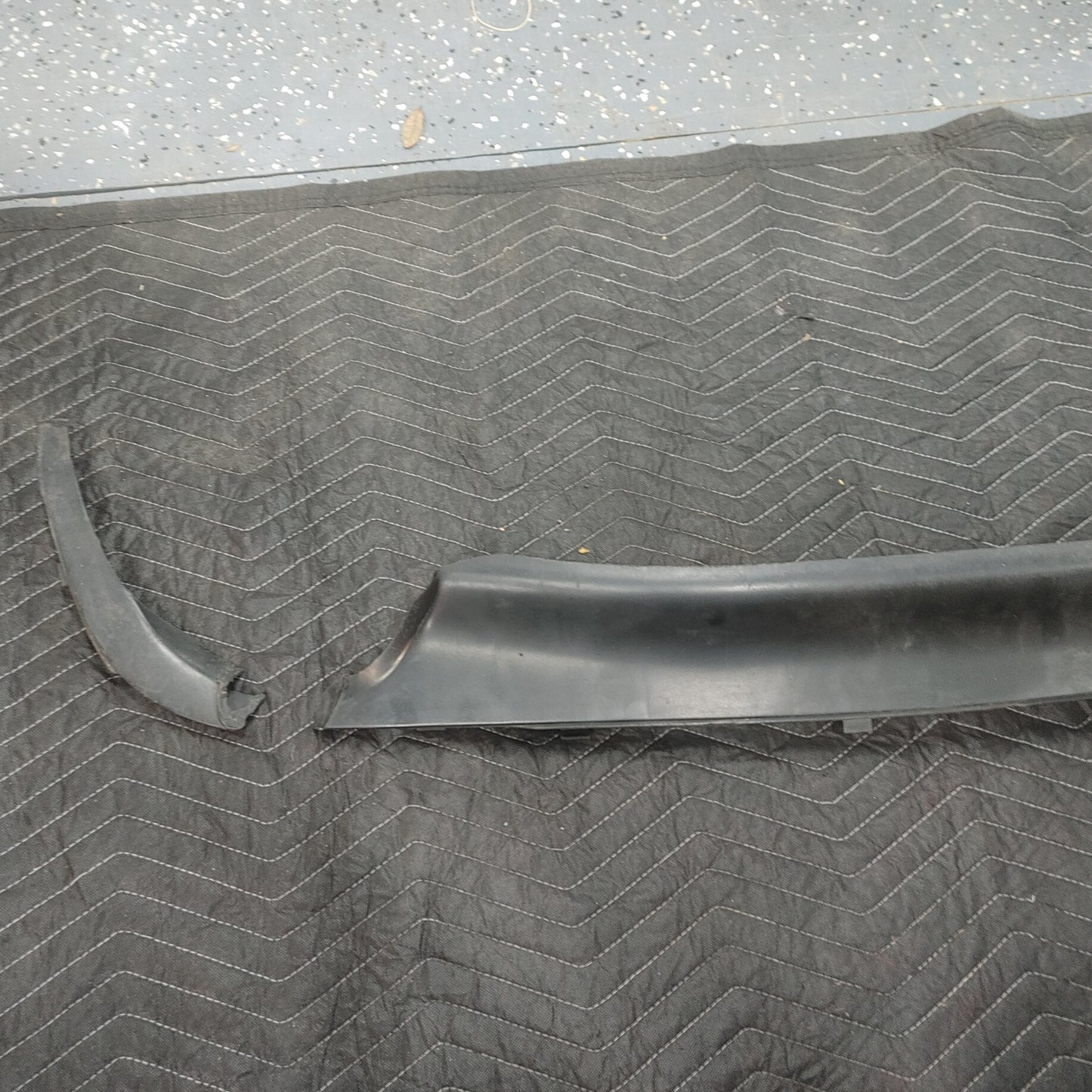 LHD, RHD Rear Bumper Valance NO BUMPER FD01-50-231A RX7 FD FD3S 93 - 02 Mazda S4B0/257