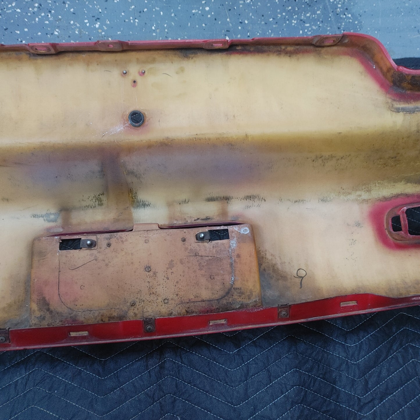 LHD, RHD Red Rear Bumper Fd RX7 FD FD3S 93 - 02 Mazda S4B0/258