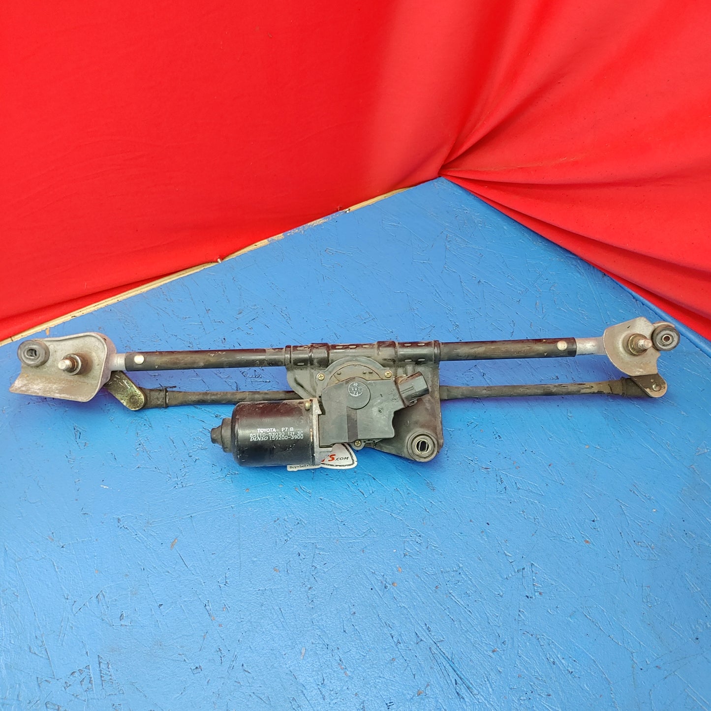 Wiper Arm Motor and Assembly Is300 SXE10 01 - 05 Lexus S4B30/19