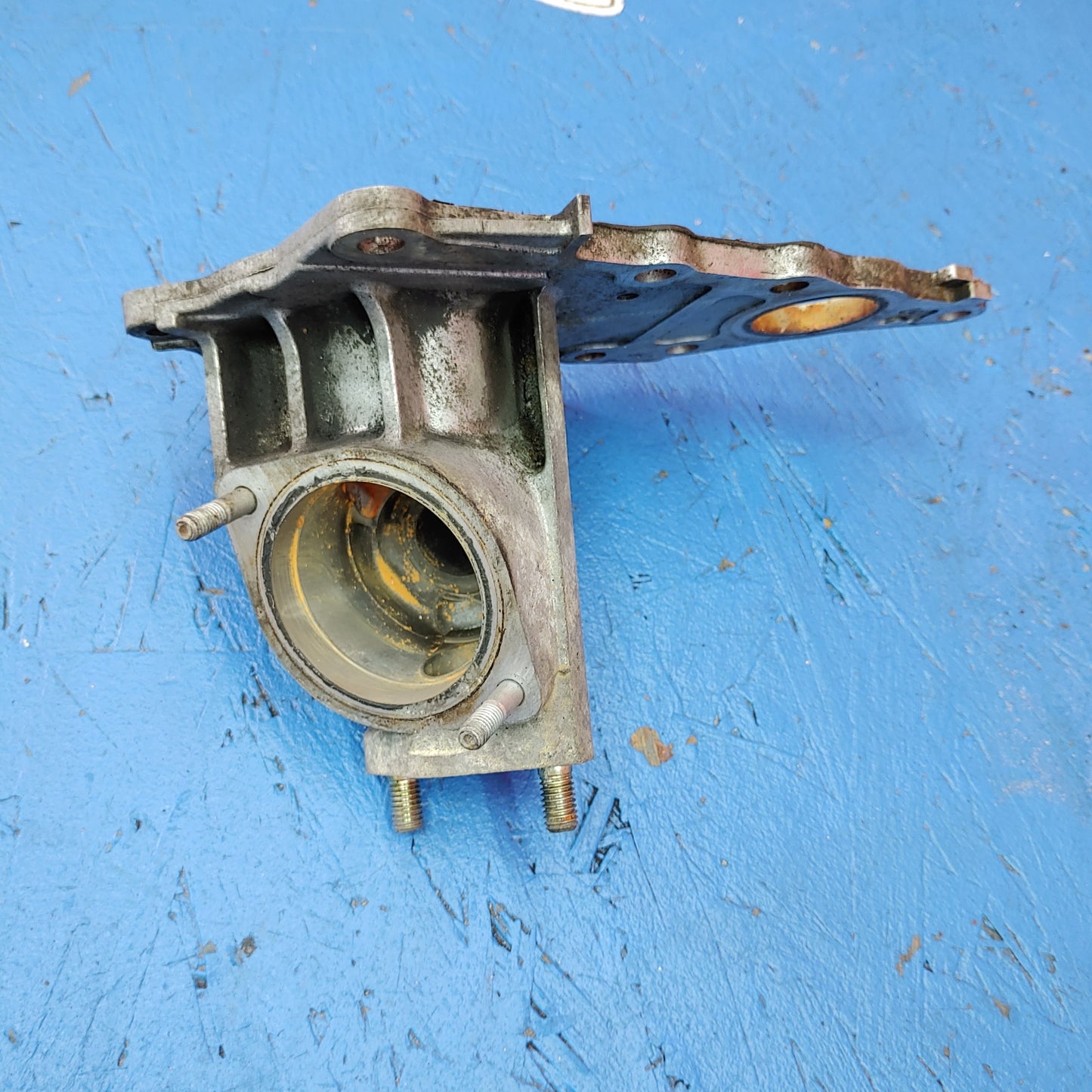 Water Pump Housing Is300 SXE10 01 - 05 Lexus S4B30/22