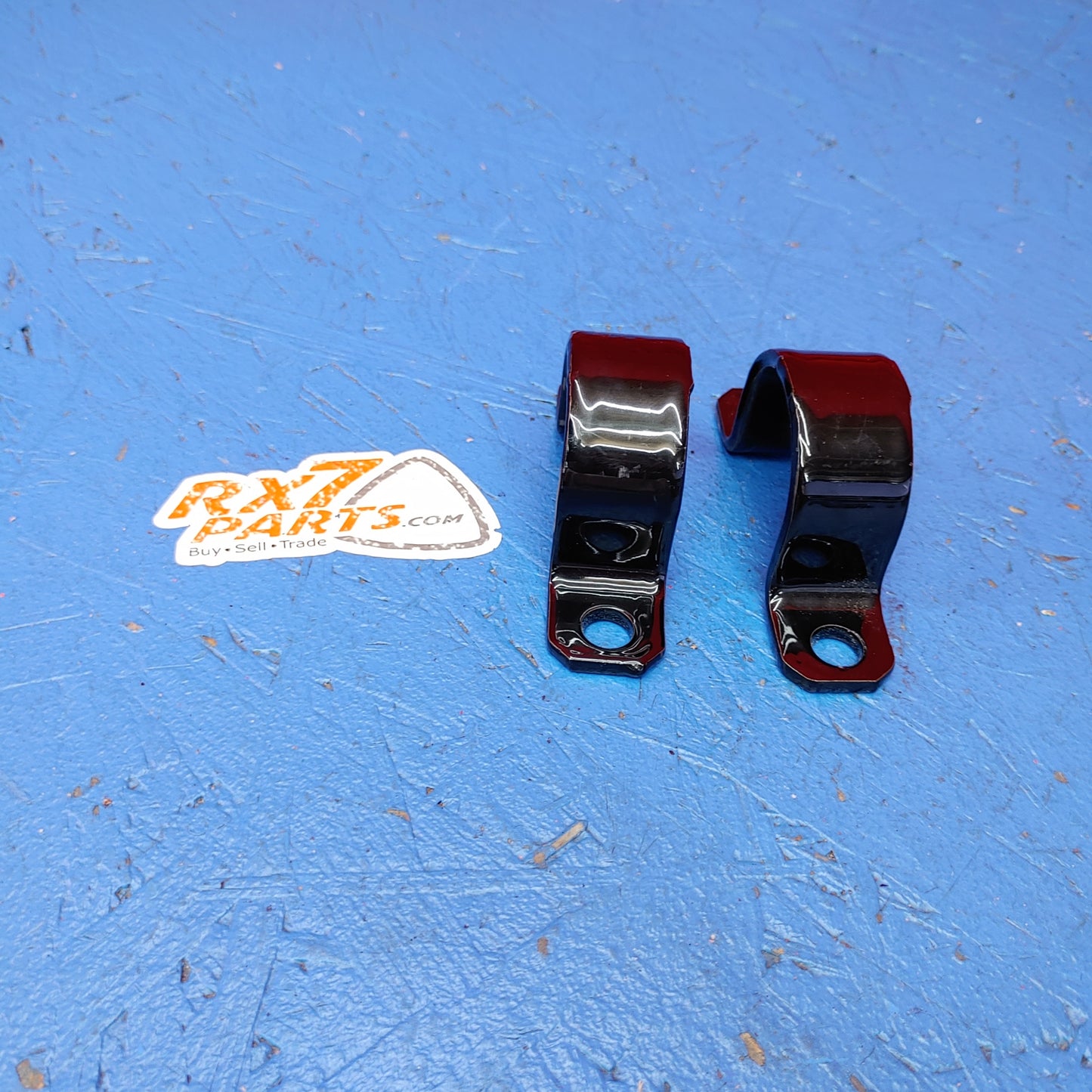 LHD, RHD Front Sway Stabilizer Bar Mount Brackets - Gloss Black RX7 FD FD3S 93 - 02 Mazda S4B36/5