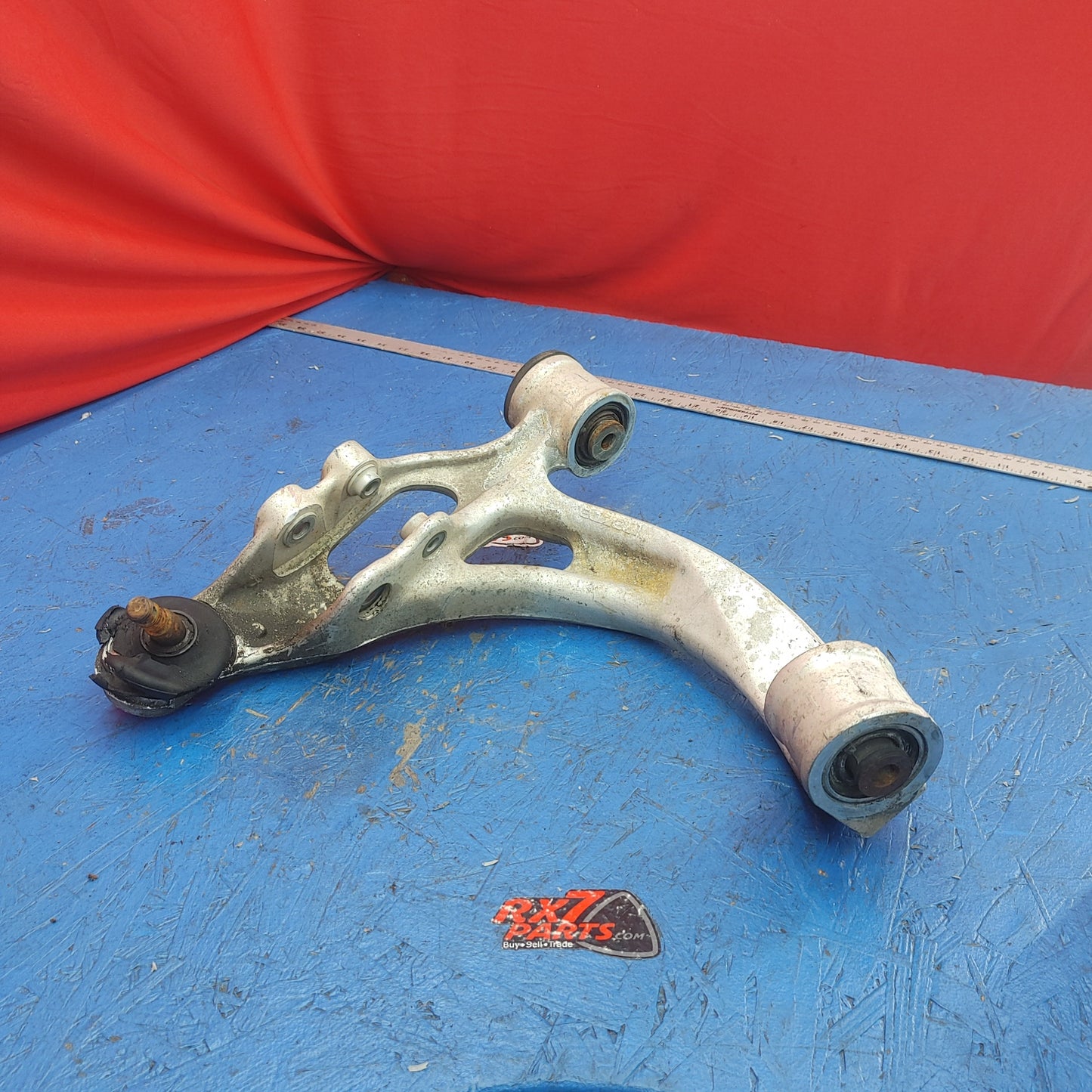 LHD, RHD Front Left Lower control Arm RX7 FD FD3S 93 - 02 Mazda S5B43/6