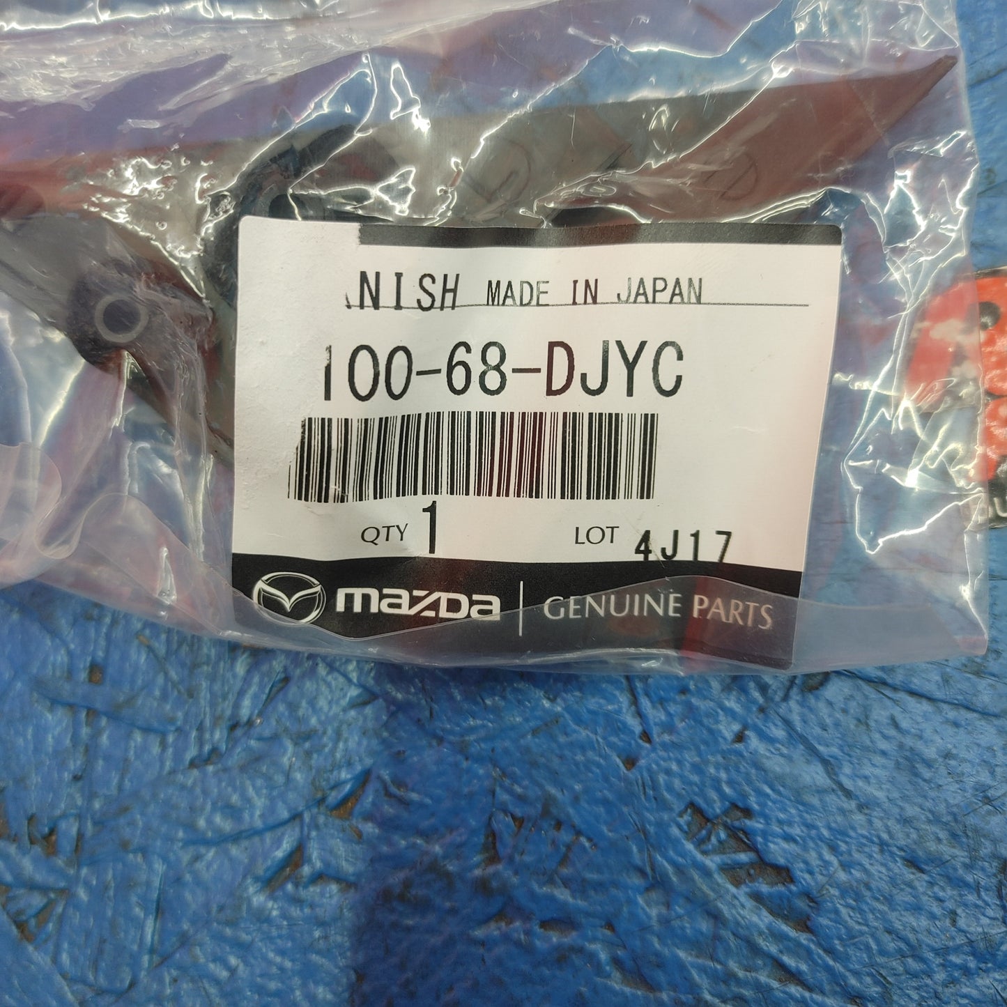 LHD, RHD Left Side Inner Door Triangle Trim Mirror Bolt Cover F100-68-DJYC RX7 FD FD3S 93 - 02 Mazda S8B29/23