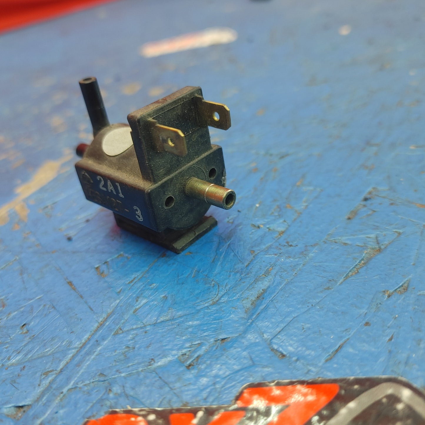 LHD, RHD Turbo Vacuum Solenoid Valve AESA127 3 2A1 RX7 FD FD3S 93 - 02 Mazda S8B29/38