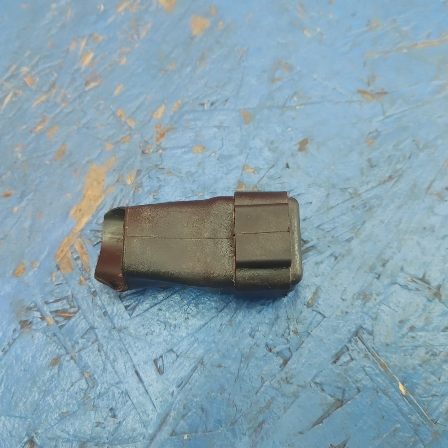 LHD, RHD Cooling Fan Relay Broken Clip KE10 RX7 FD FD3S 93 - 02 Mazda S8B29/3