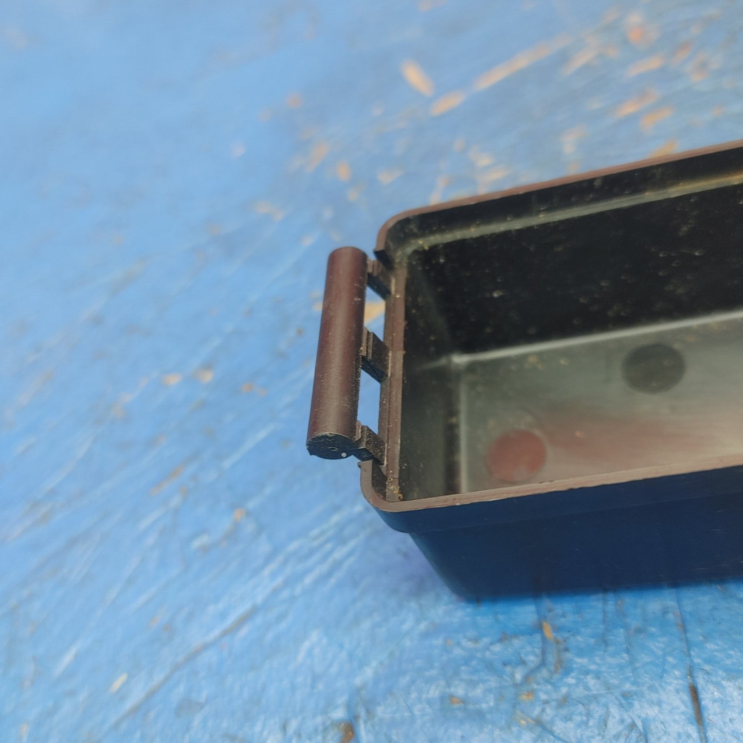LHD, RHD Relay Box Fuse Cover Front Middle Engine Bay (LID ONLY) RX7 FD FD3S 93 - 02 Mazda S8B29/5