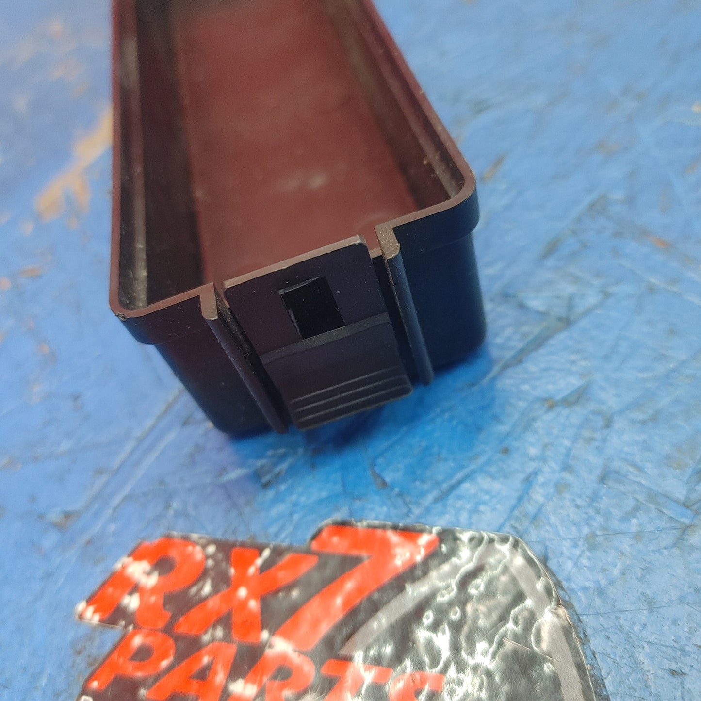LHD, RHD Relay Box Fuse Cover Front Middle Engine Bay (LID ONLY) RX7 FD FD3S 93 - 02 Mazda S8B29/5
