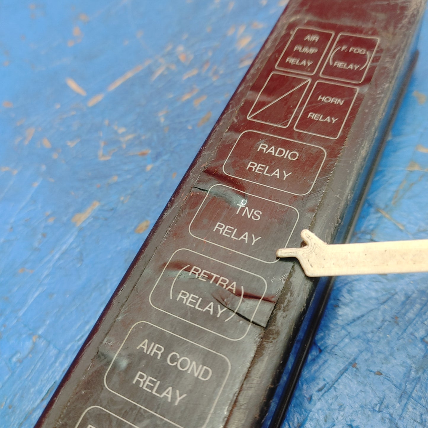 LHD, RHD Relay Box Fuse Cover Front Middle Engine Bay (LID ONLY) RX7 FD FD3S 93 - 02 Mazda S8B29/5