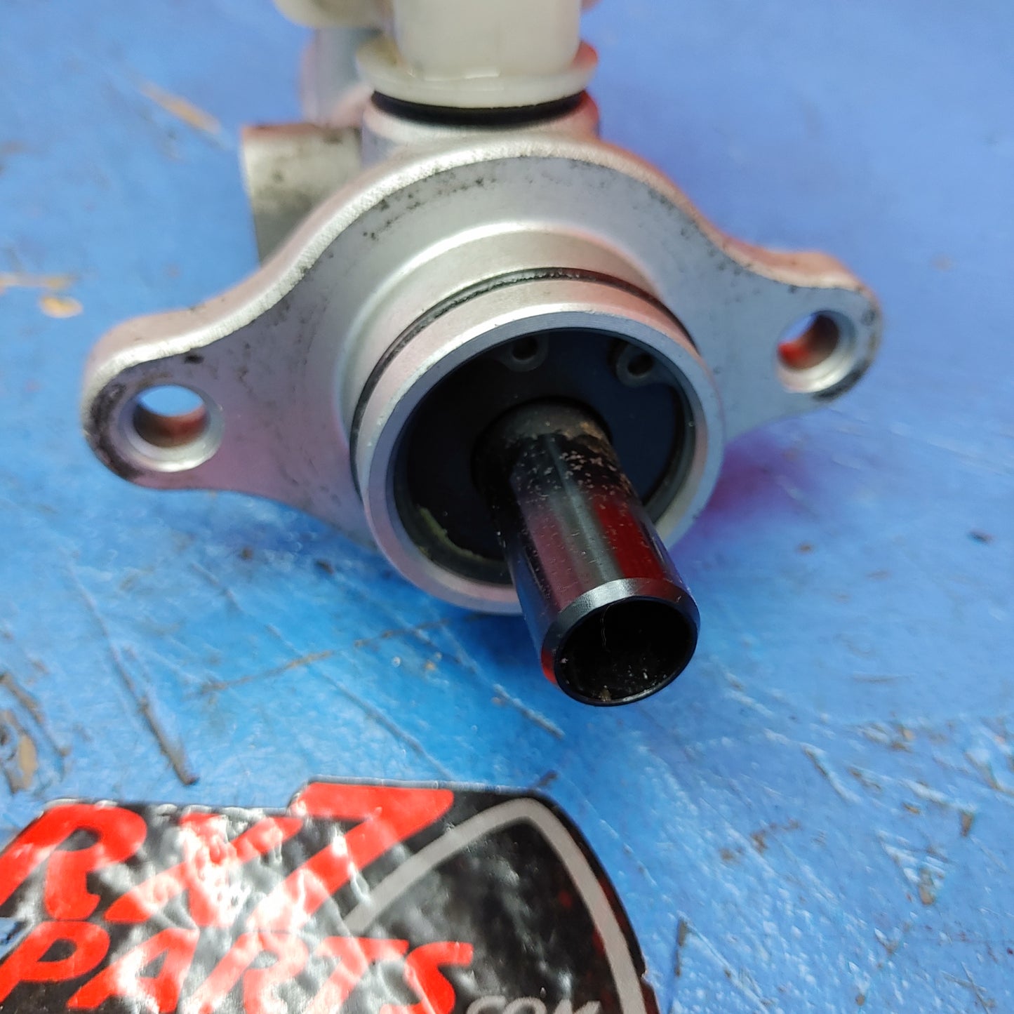 RHD Brake Master Cylinder RX7 FD FD3S 93 - 02 Mazda S8B32/11