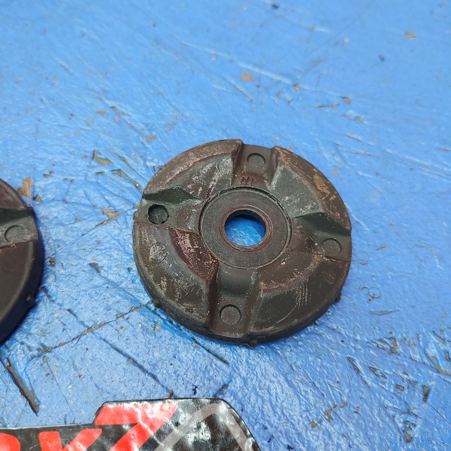 LHD, RHD Shock Top Mount Rubber - Pair RX7 FD FD3S 93 - 02 Mazda S8B32/13