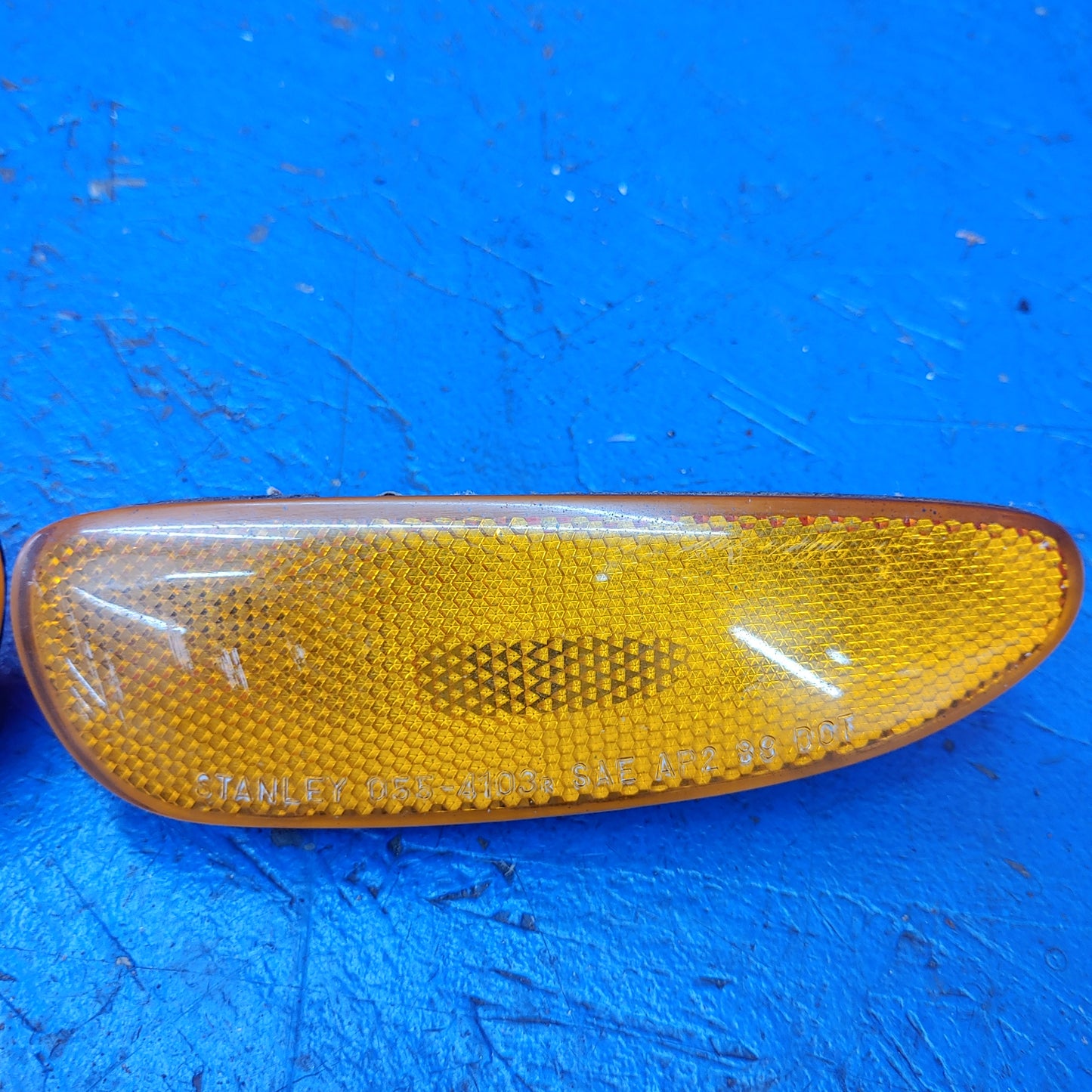 Yellow Side Marker Pair RX7 FD FD3S 93 - 02 Mazda S8B38/11