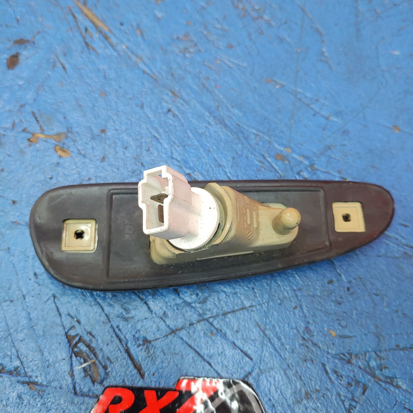 Red Side Marker RX7 FD FD3S 93 - 02 Mazda S8B38/12