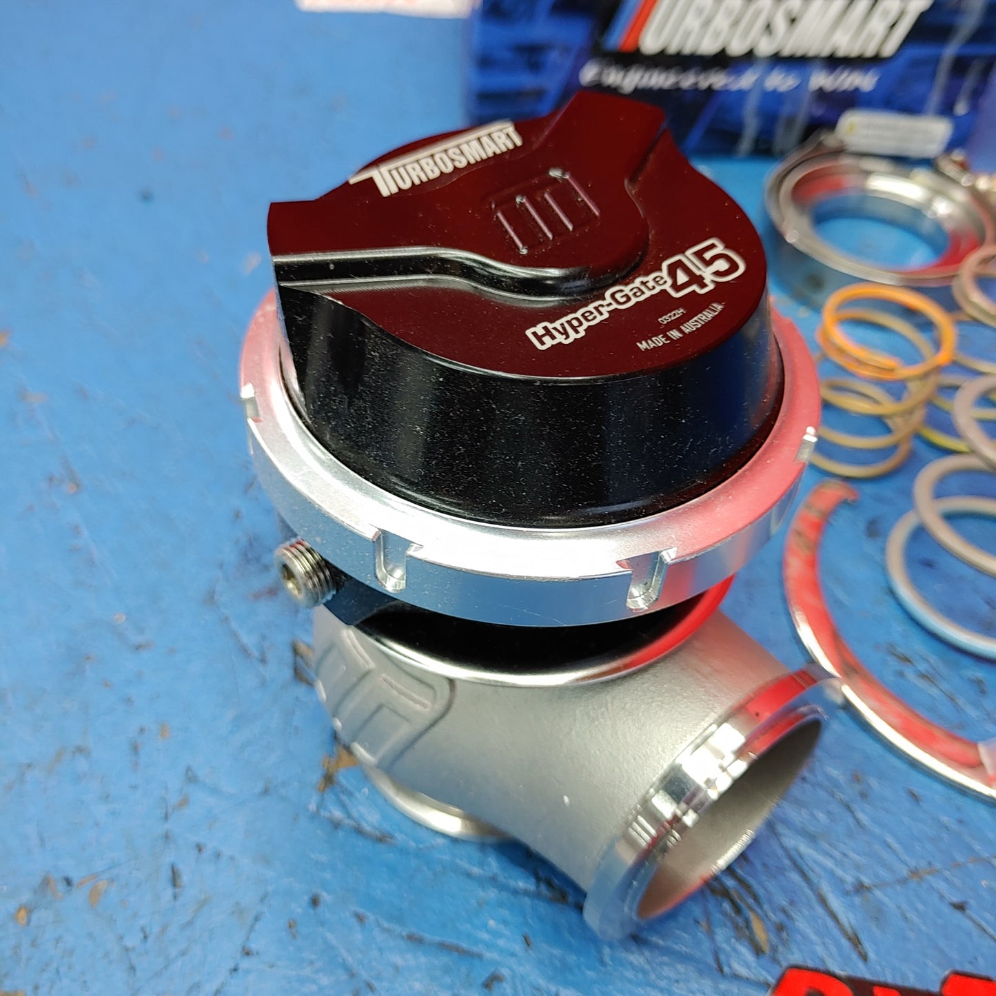 TurboSmart GenV HyperGate45 7psi External Wastegate (Black) S9B30/5