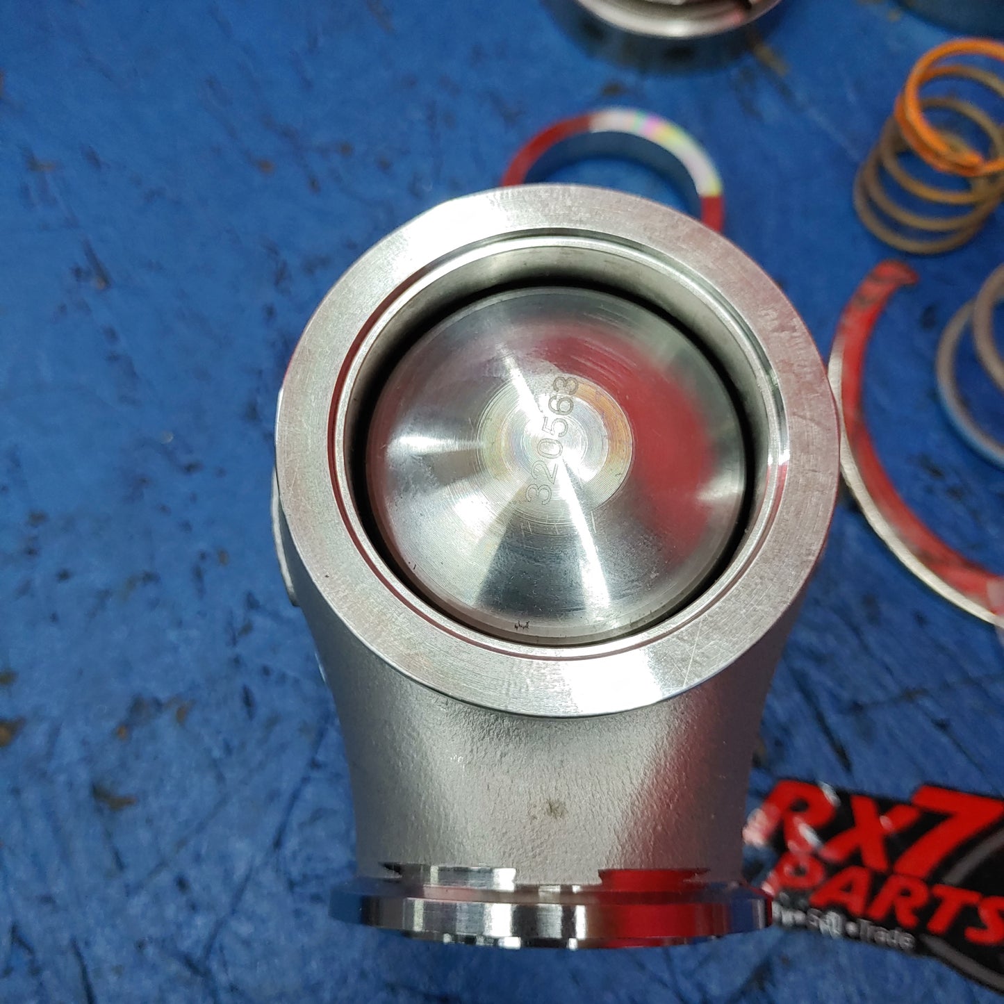TurboSmart GenV HyperGate45 7psi External Wastegate (Black) S9B30/5