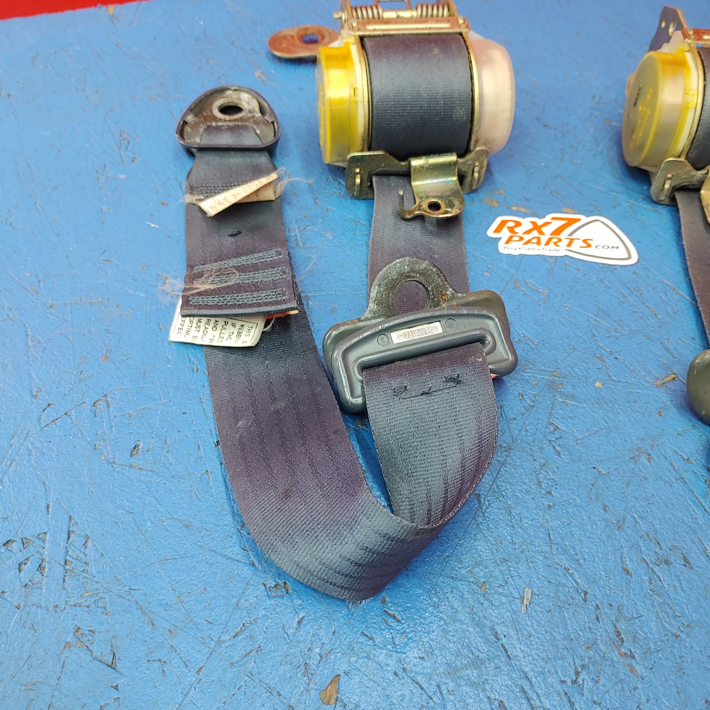 LHD, RHD Pair Of Grey Seat Belts RX7 FC FC3S 86 - 91 Mazda S12B13/2