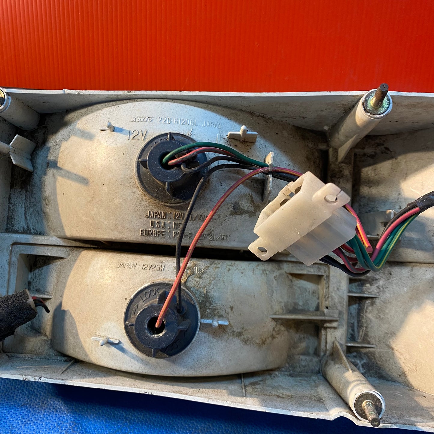 LHD, RHD S4 Left Taillight Assembly Mazda Rx7 FC3S FC S5B13FCS4