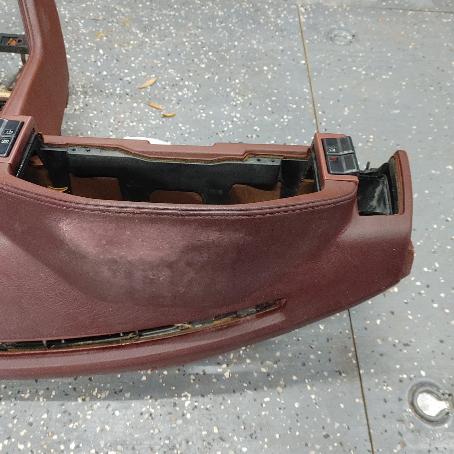 LHD RX7 FB Dark Red Dashboard With Bezel Switches FB Mazda Rx7 FB3S FB DB/8