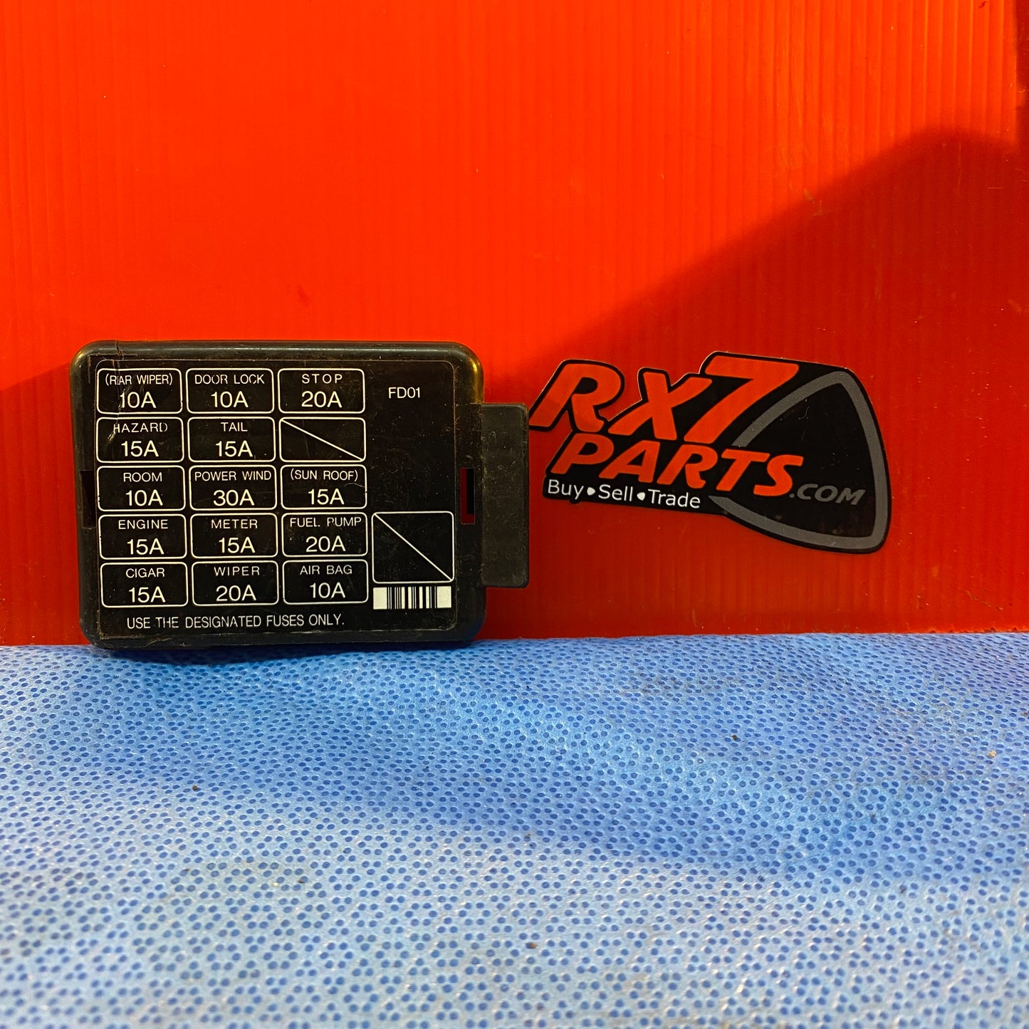 LHD, RHD Interior Fuse Box Lid/Cover : Cracked Mazda Rx7 FD3S FD S4B10FBLCC - RX7Parts